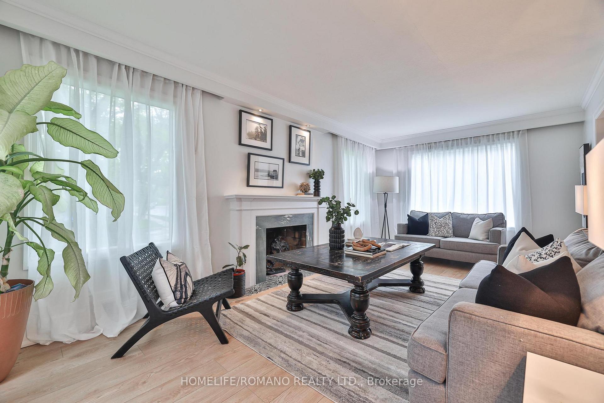 Photo 21 of 542 Deloraine Avenue, Toronto, Bedford Park-Nortown — HOMEH