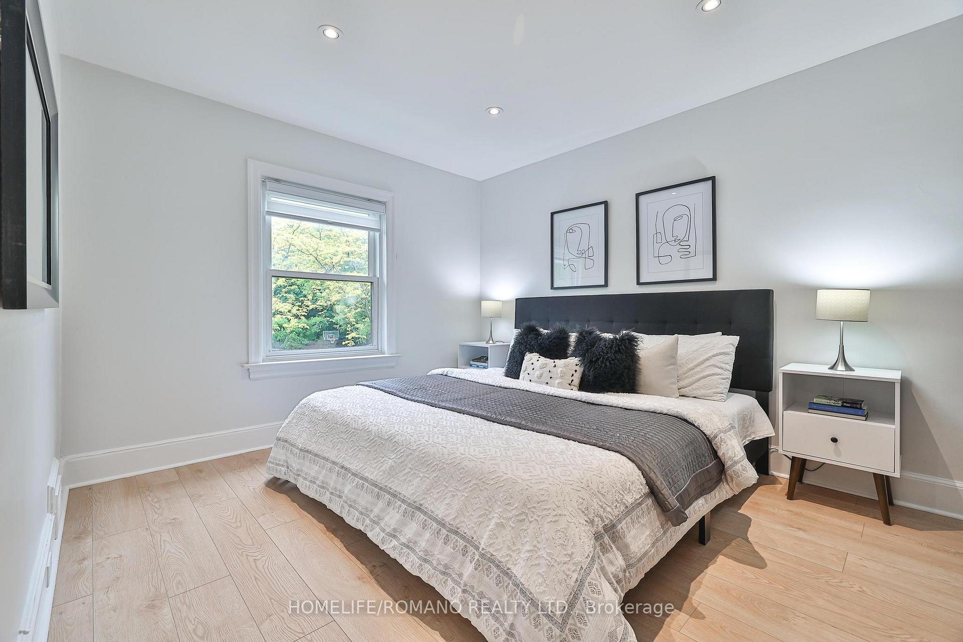Photo 26 of 542 Deloraine Avenue, Toronto, Bedford Park-Nortown — HOMEH