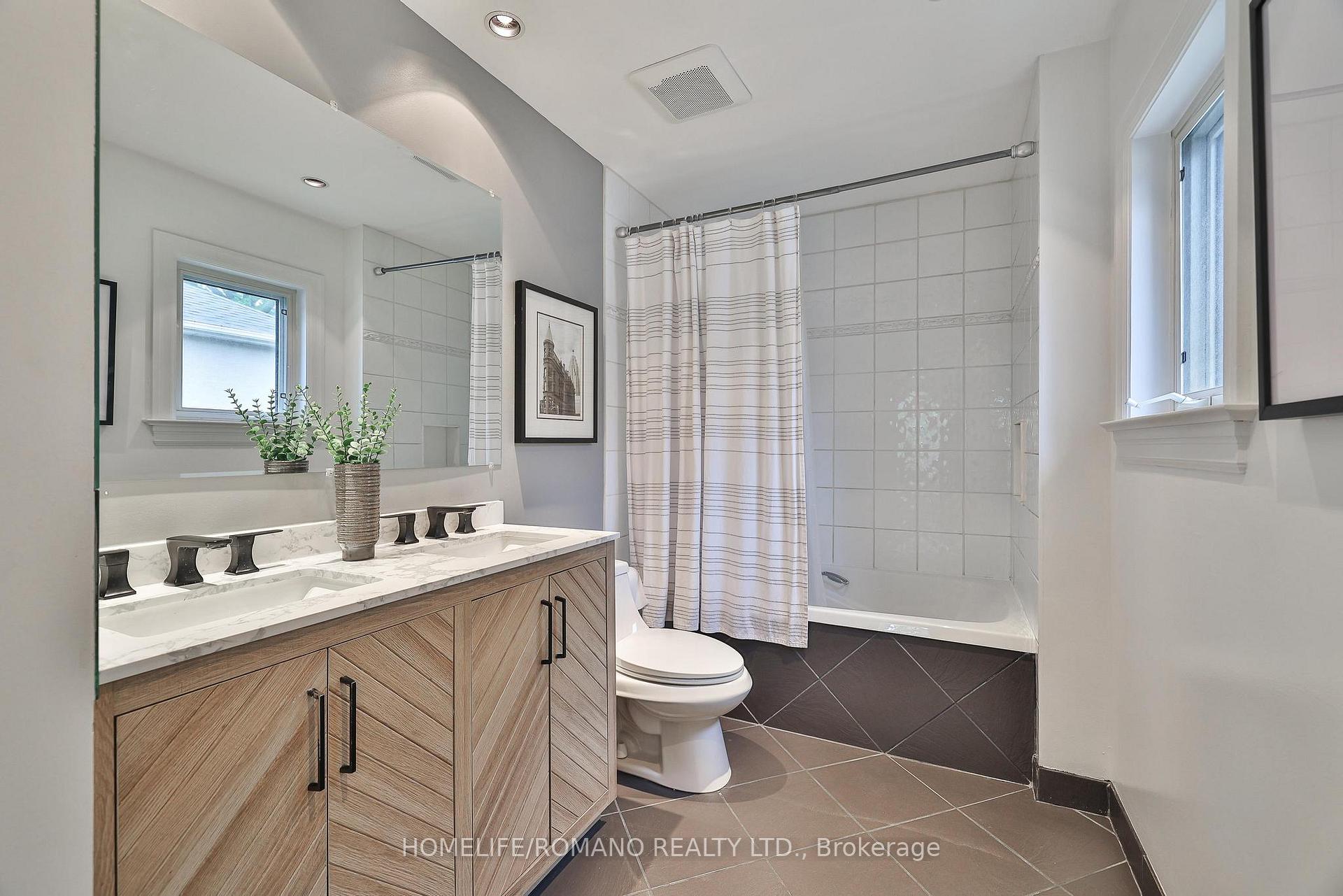 Photo 30 of 542 Deloraine Avenue, Toronto, Bedford Park-Nortown — HOMEH