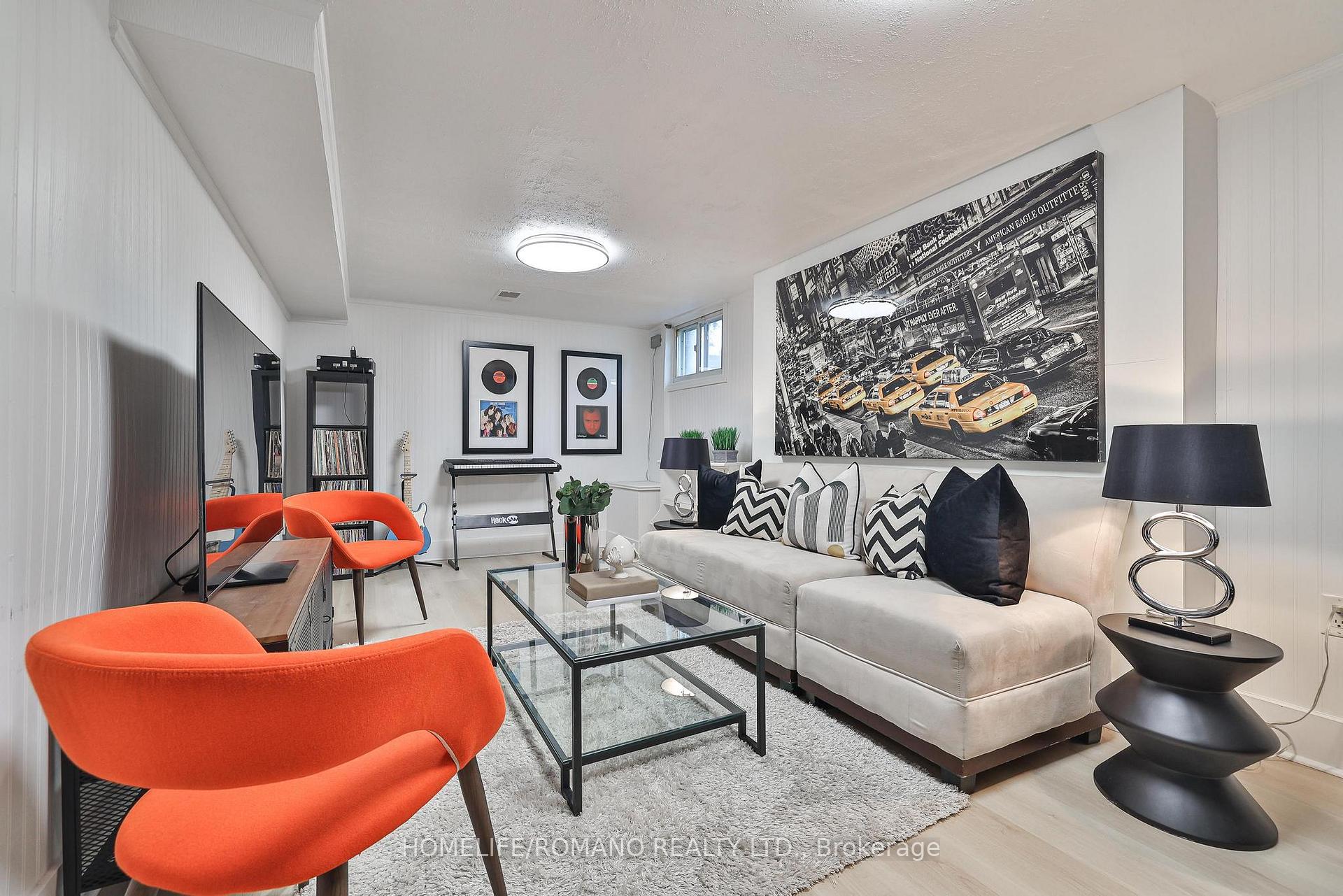 Photo 41 of 542 Deloraine Avenue, Toronto, Bedford Park-Nortown — HOMEH