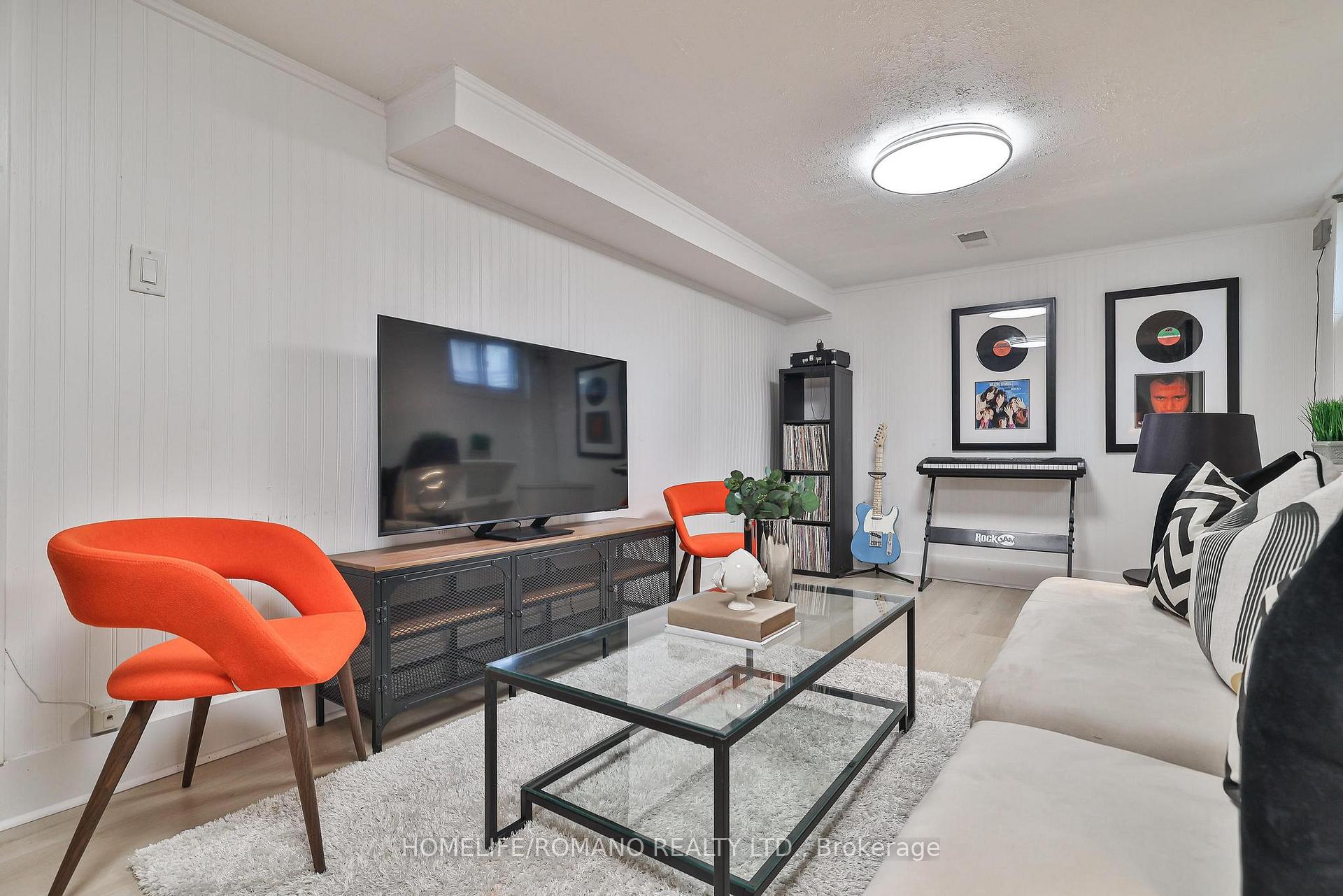 Photo 43 of 542 Deloraine Avenue, Toronto, Bedford Park-Nortown — HOMEH