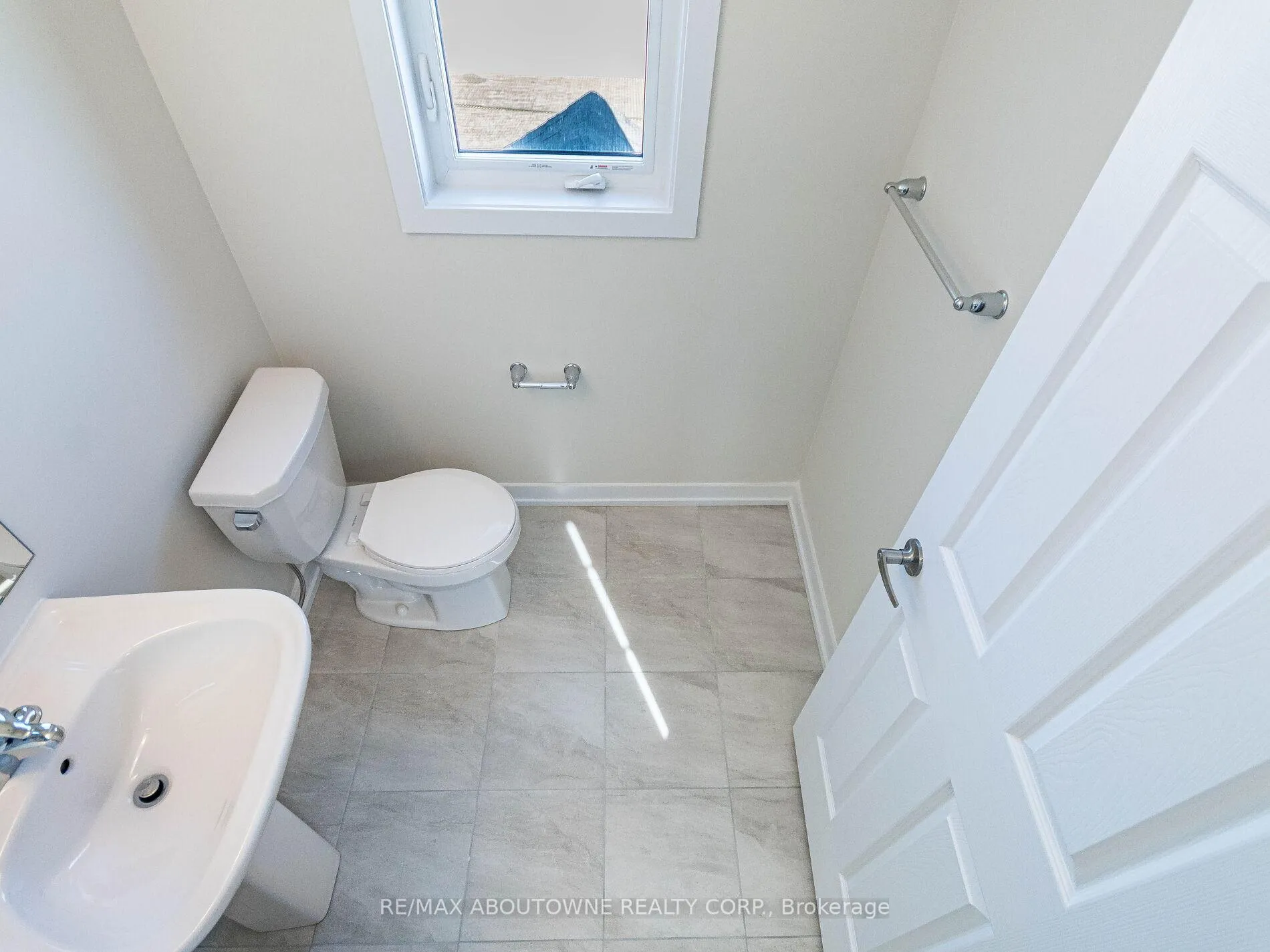 Photo 32 of 81 Melody Lane, Thorold, Hurricane/Merrittville — HOMEH