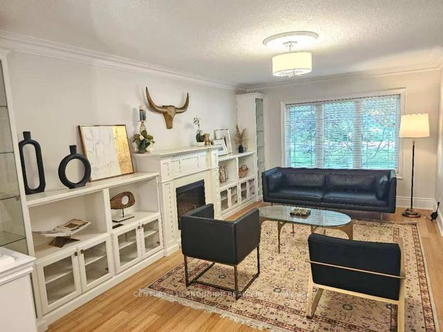 Photo 2 of 96 Irma Court, Hamilton, Ancaster — HOMEH