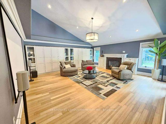 Photo 12 of 96 Irma Court, Hamilton, Ancaster — HOMEH