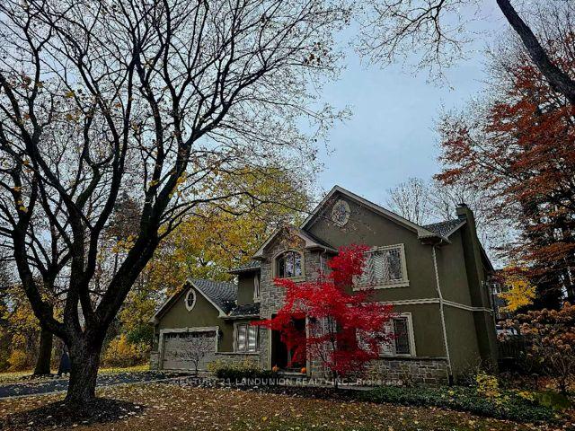Photo 14 of 96 Irma Court, Hamilton, Ancaster — HOMEH
