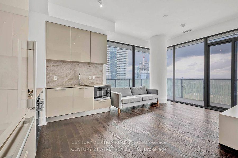 Front of Unit 4906, 50 Charles St Street E