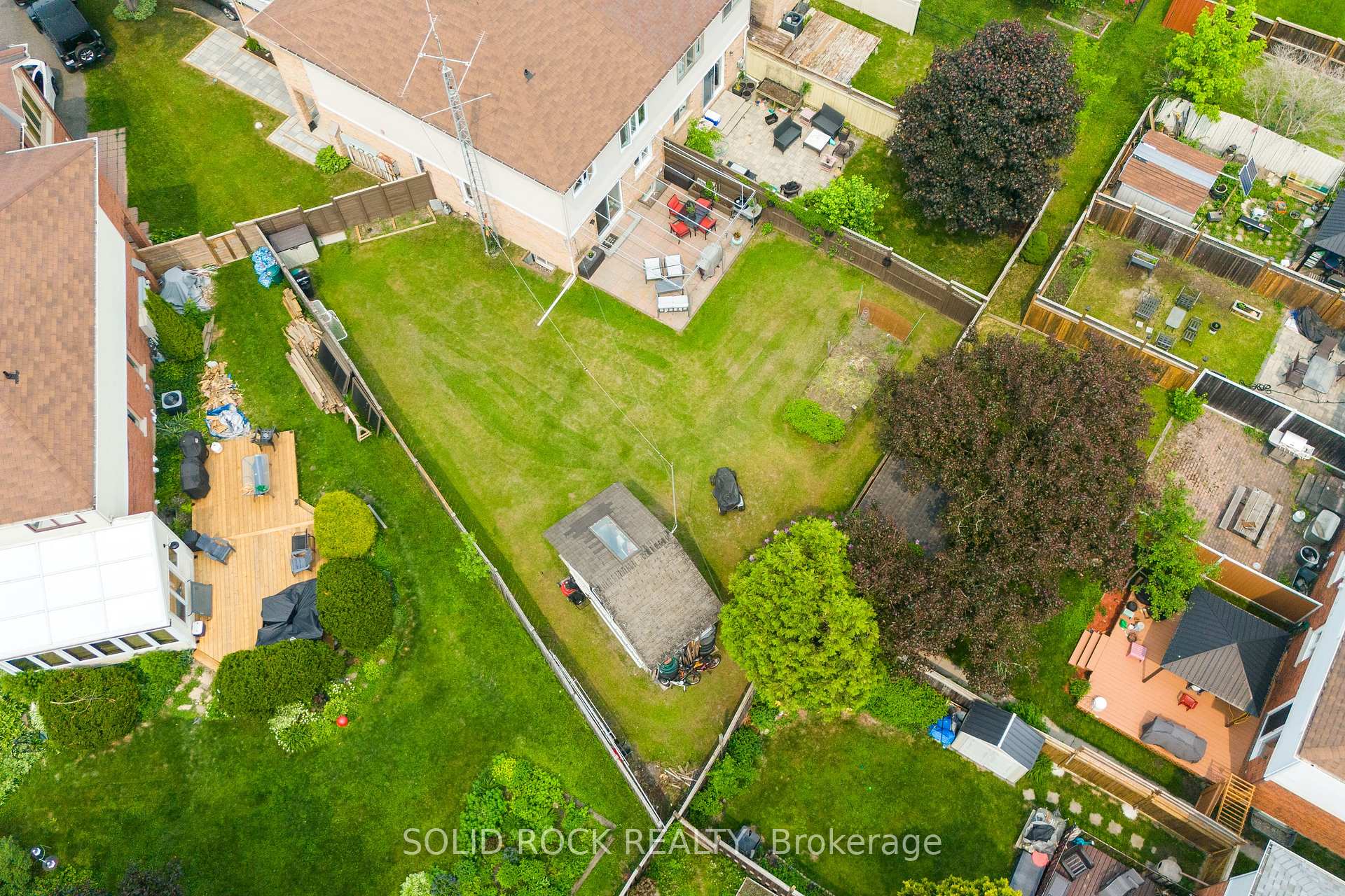 Photo 8 of 22 Grenadier Way, Ottawa, Barrhaven - Longfields — HOMEH