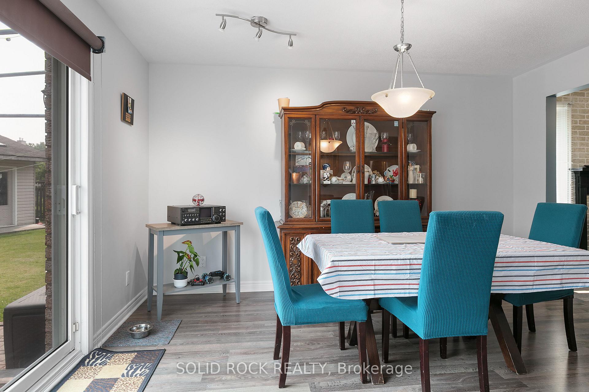 Photo 19 of 22 Grenadier Way, Ottawa, Barrhaven - Longfields — HOMEH