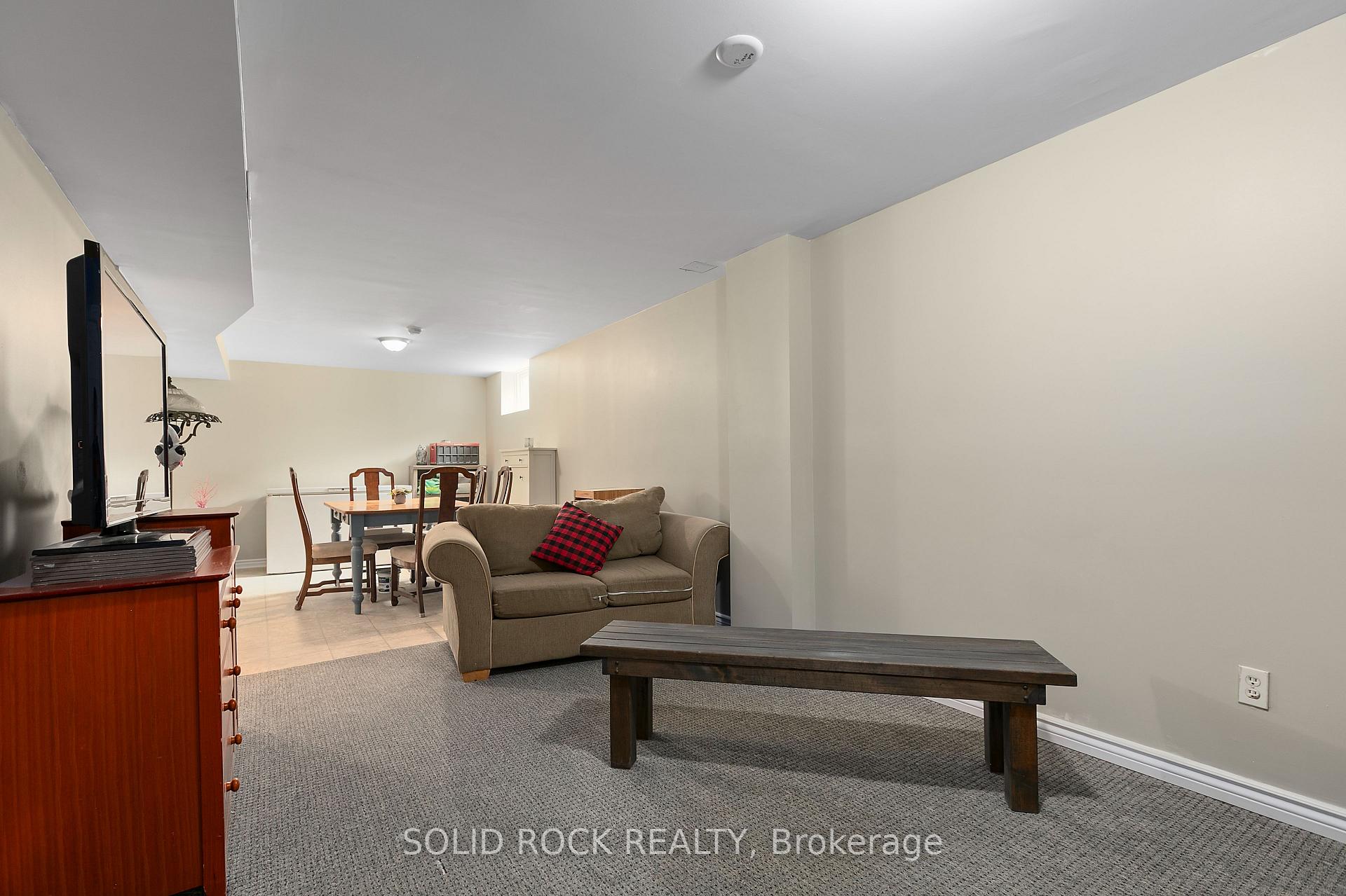 Photo 35 of 22 Grenadier Way, Ottawa, Barrhaven - Longfields — HOMEH