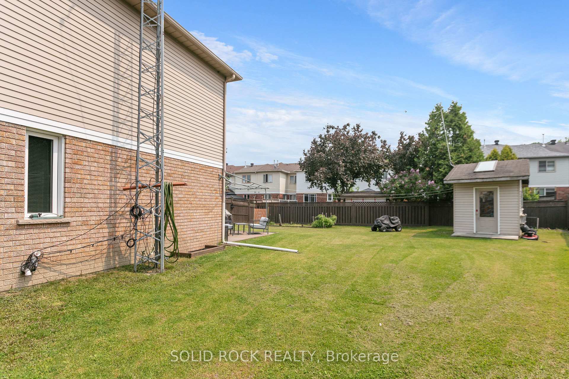 Photo 43 of 22 Grenadier Way, Ottawa, Barrhaven - Longfields — HOMEH