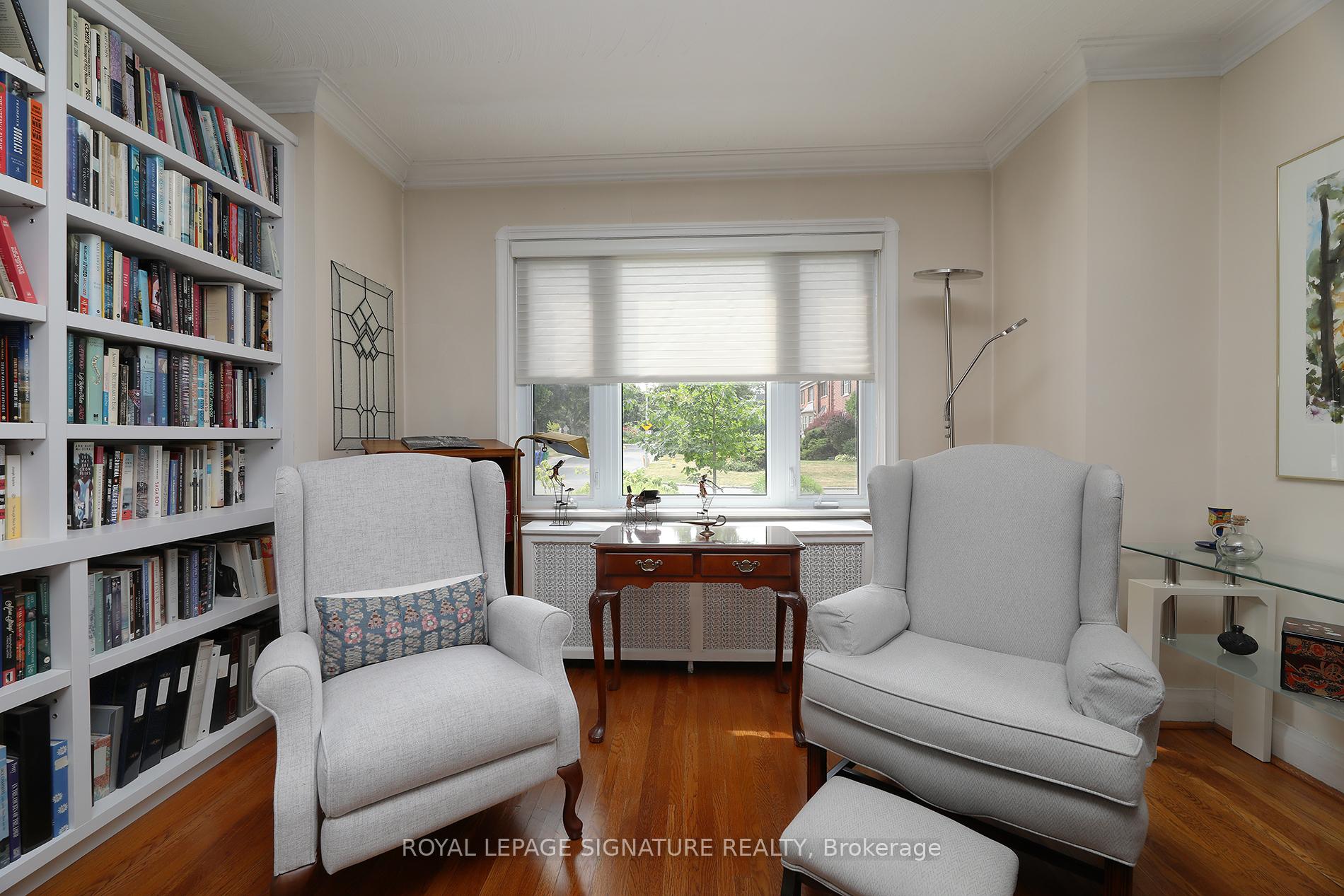 Photo 6 of 4 Aldburn Road, Toronto, Forest Hill North — HOMEH