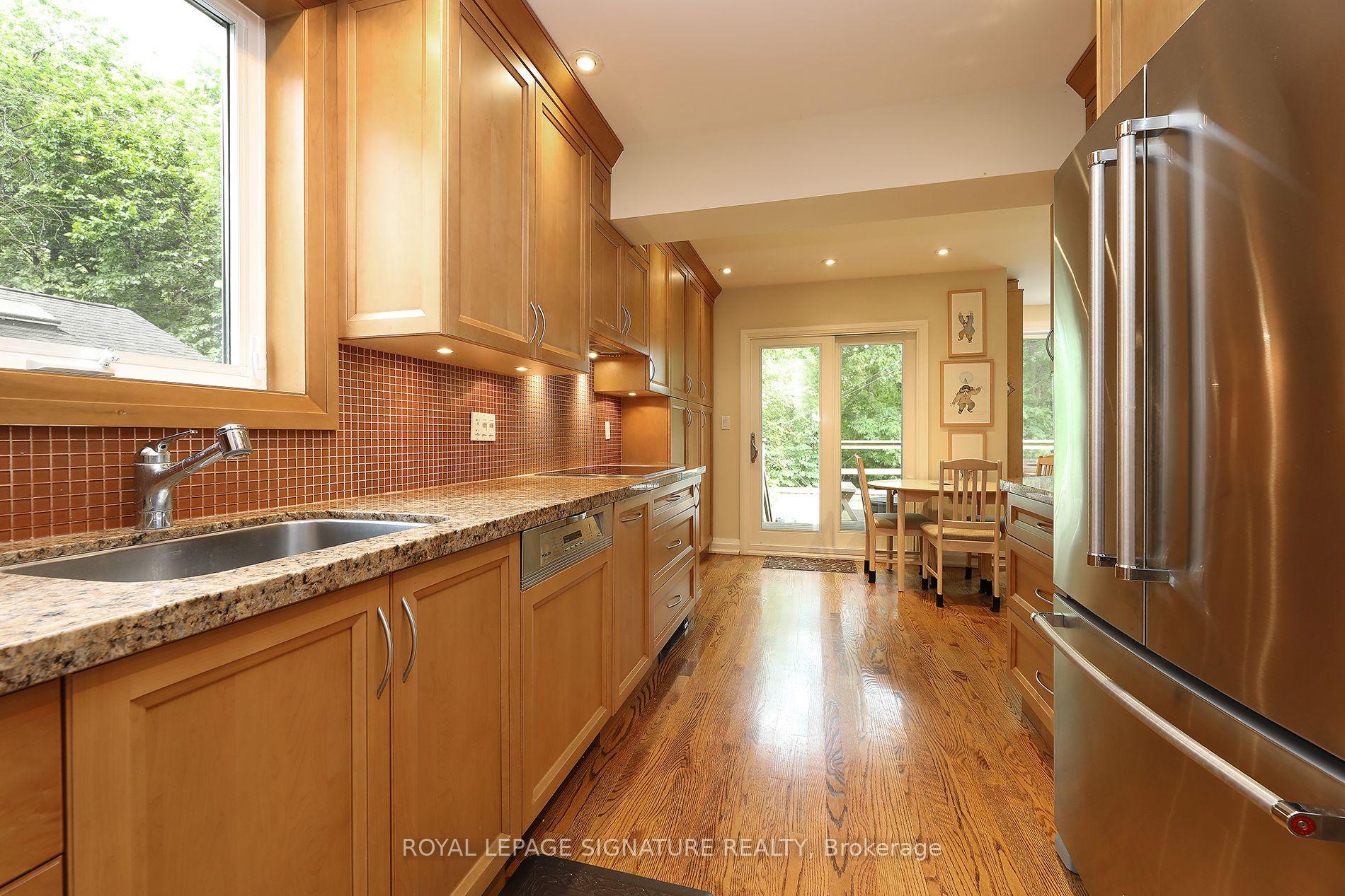Photo 12 of 4 Aldburn Road, Toronto, Forest Hill North — HOMEH