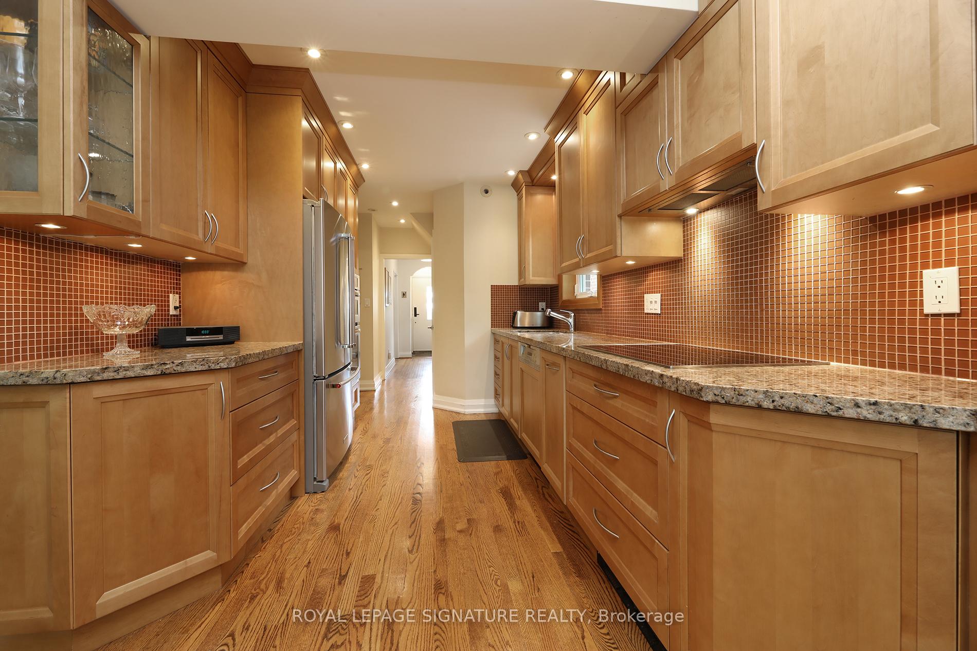 Photo 14 of 4 Aldburn Road, Toronto, Forest Hill North — HOMEH