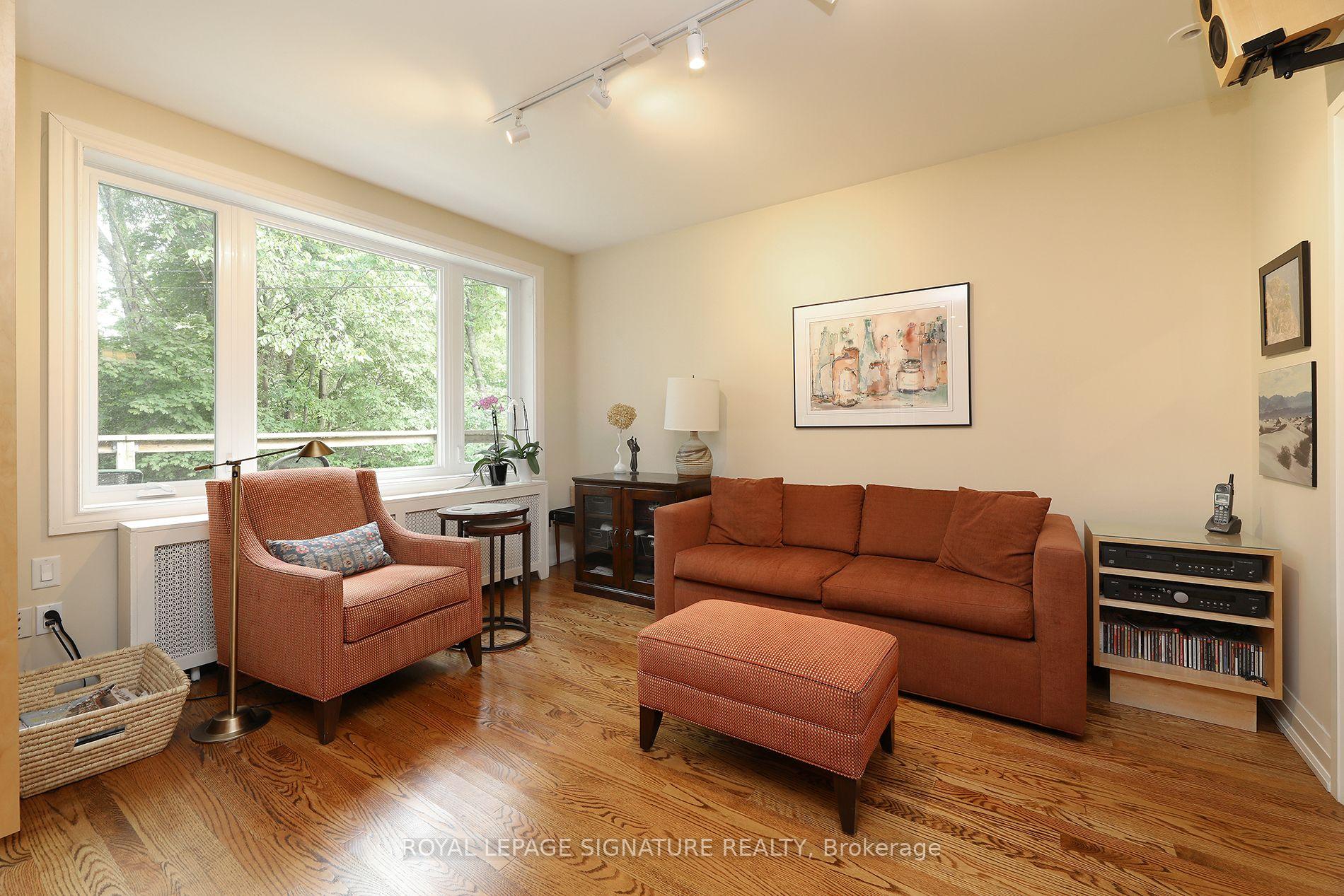 Photo 18 of 4 Aldburn Road, Toronto, Forest Hill North — HOMEH