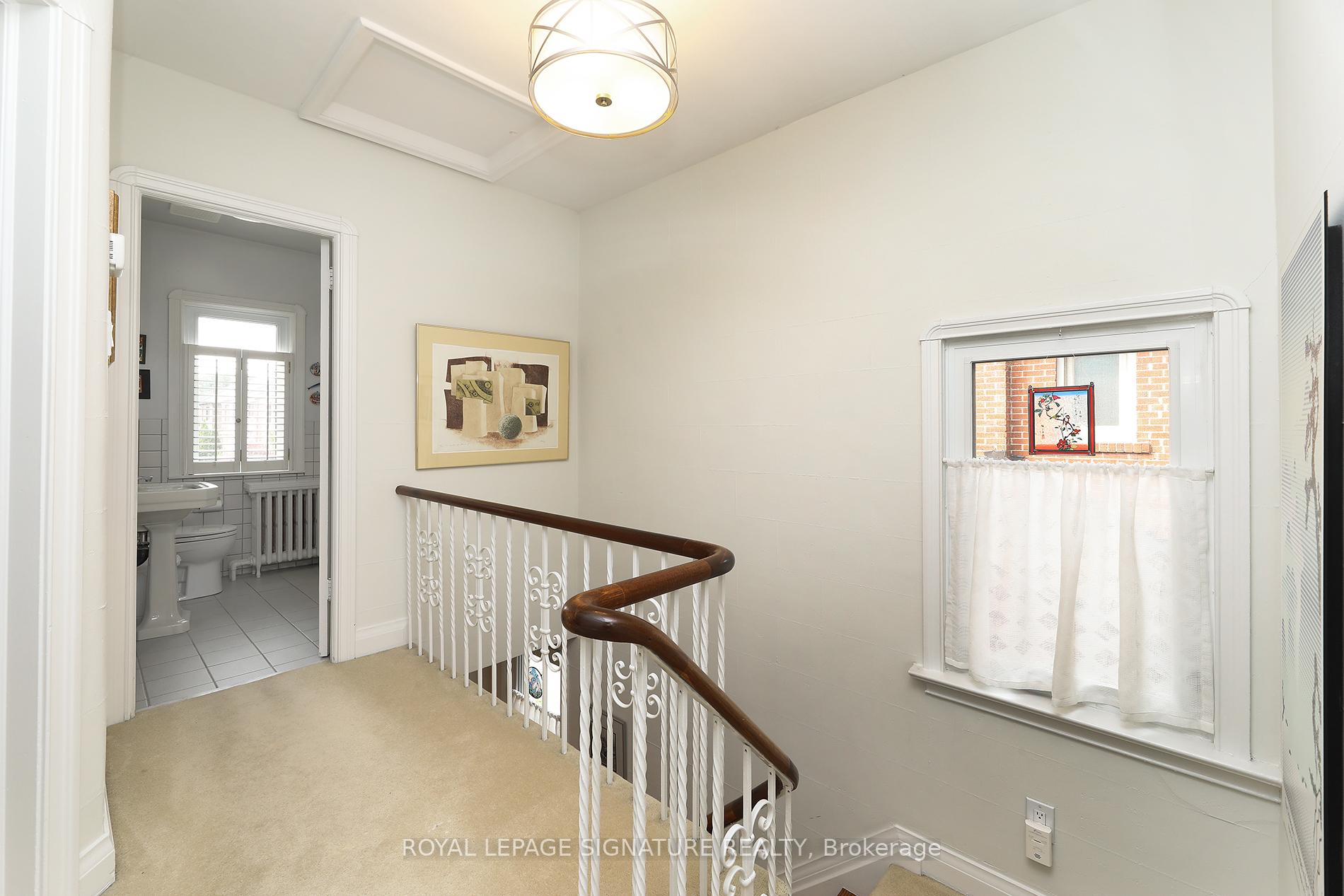 Photo 24 of 4 Aldburn Road, Toronto, Forest Hill North — HOMEH