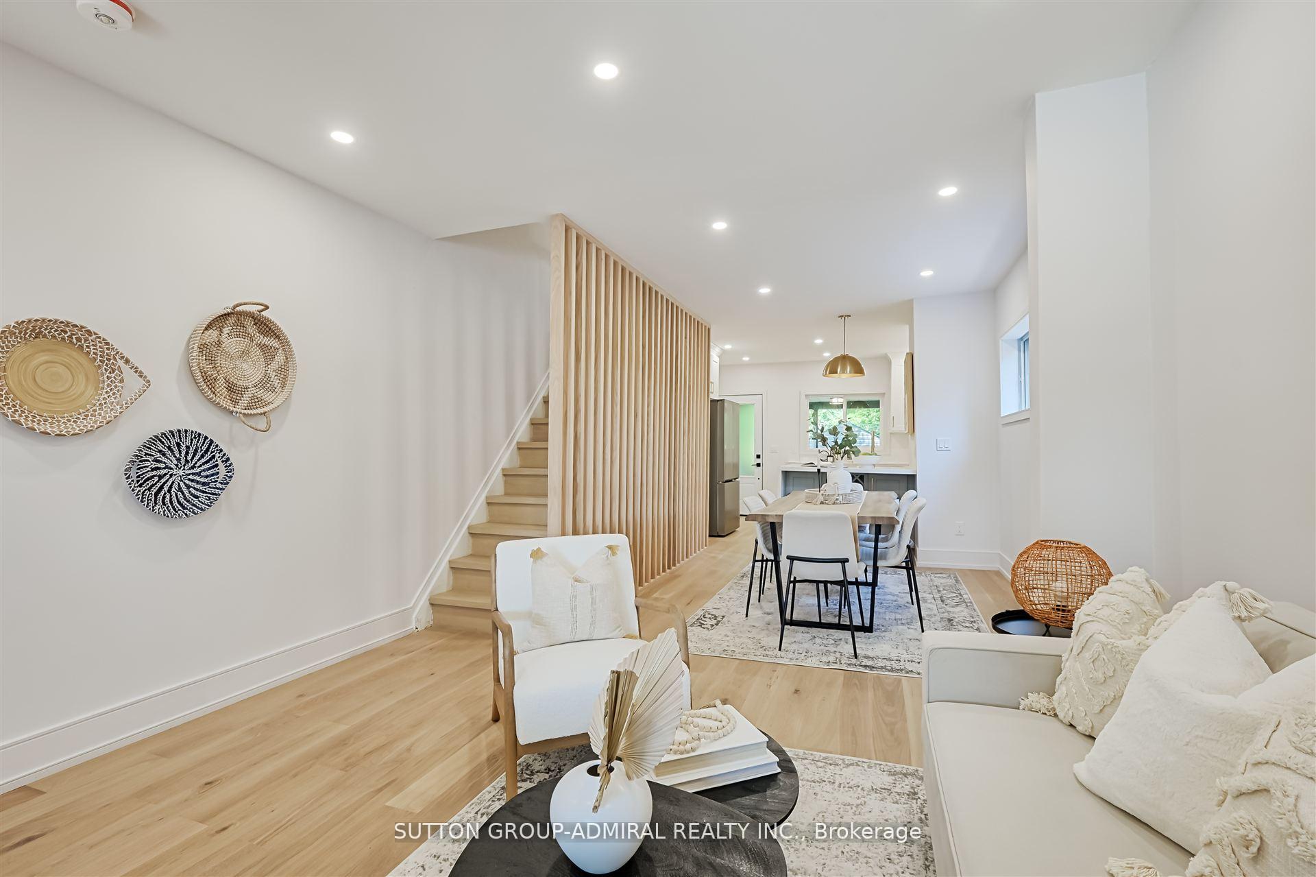 Photo 10 of 325 Winona Drive, Toronto, Oakwood Village — HOMEH