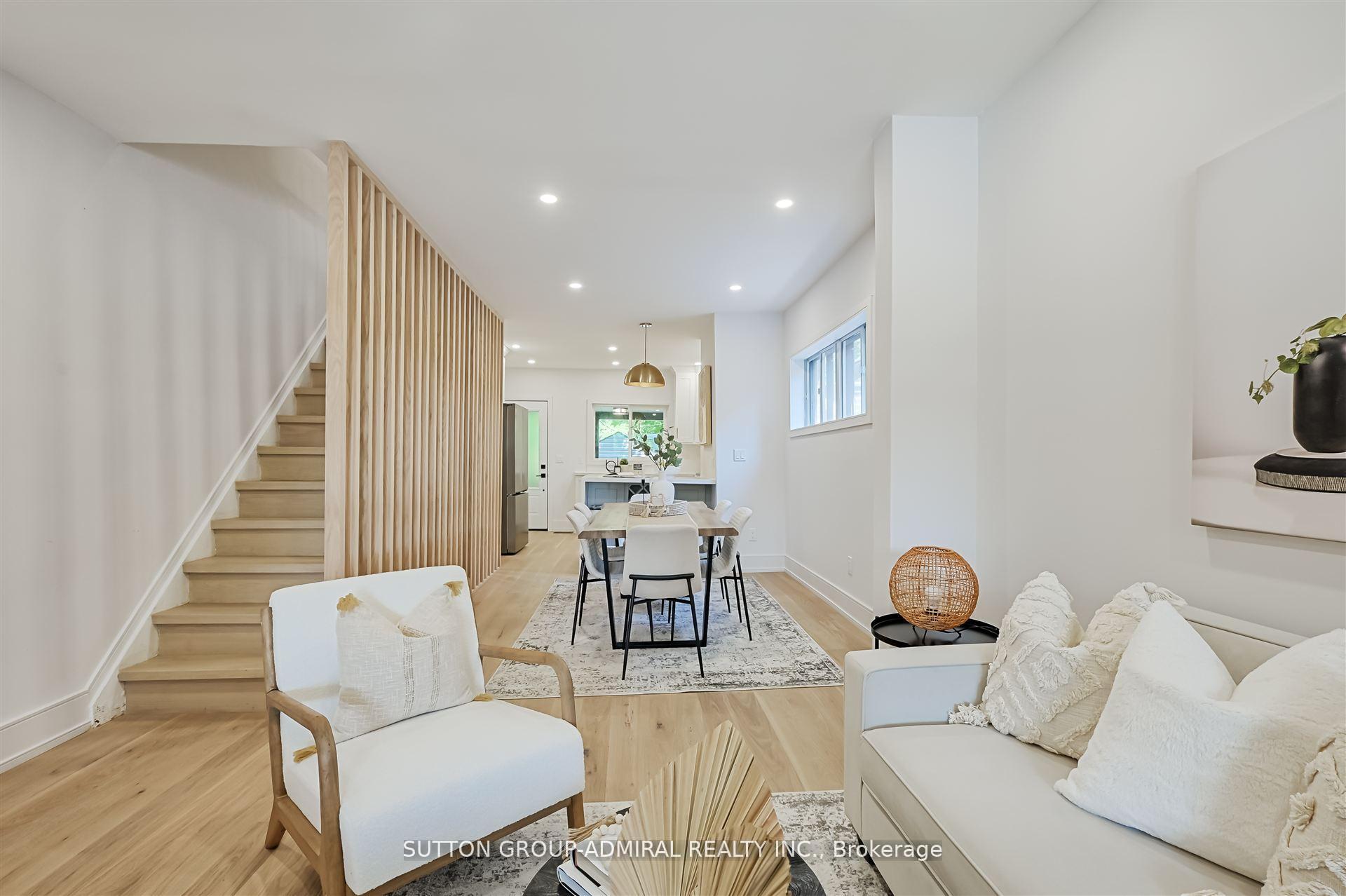 Photo 11 of 325 Winona Drive, Toronto, Oakwood Village — HOMEH