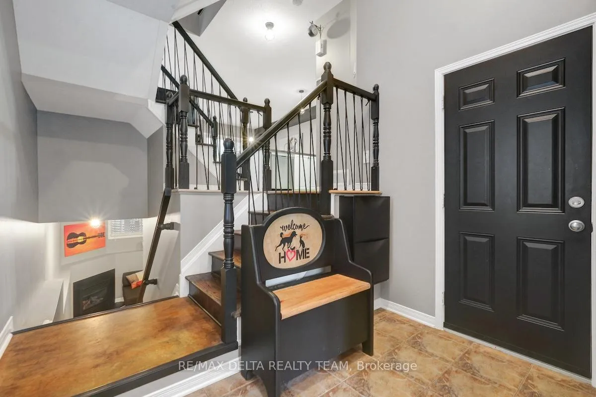 Photo 7 of 244 Parkrose Private, Ottawa, Chatelaine Village — HOMEH