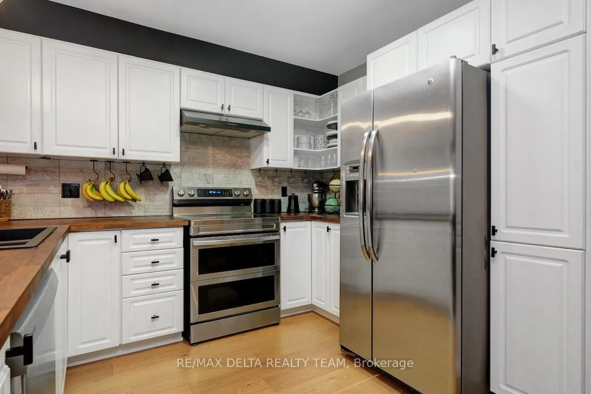 Photo 20 of 244 Parkrose Private, Ottawa, Chatelaine Village — HOMEH