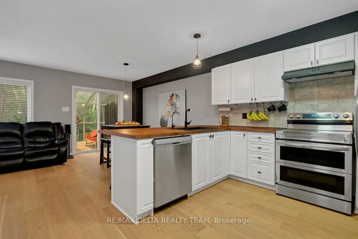 Photo 21 of 244 Parkrose Private, Ottawa, Chatelaine Village — HOMEH