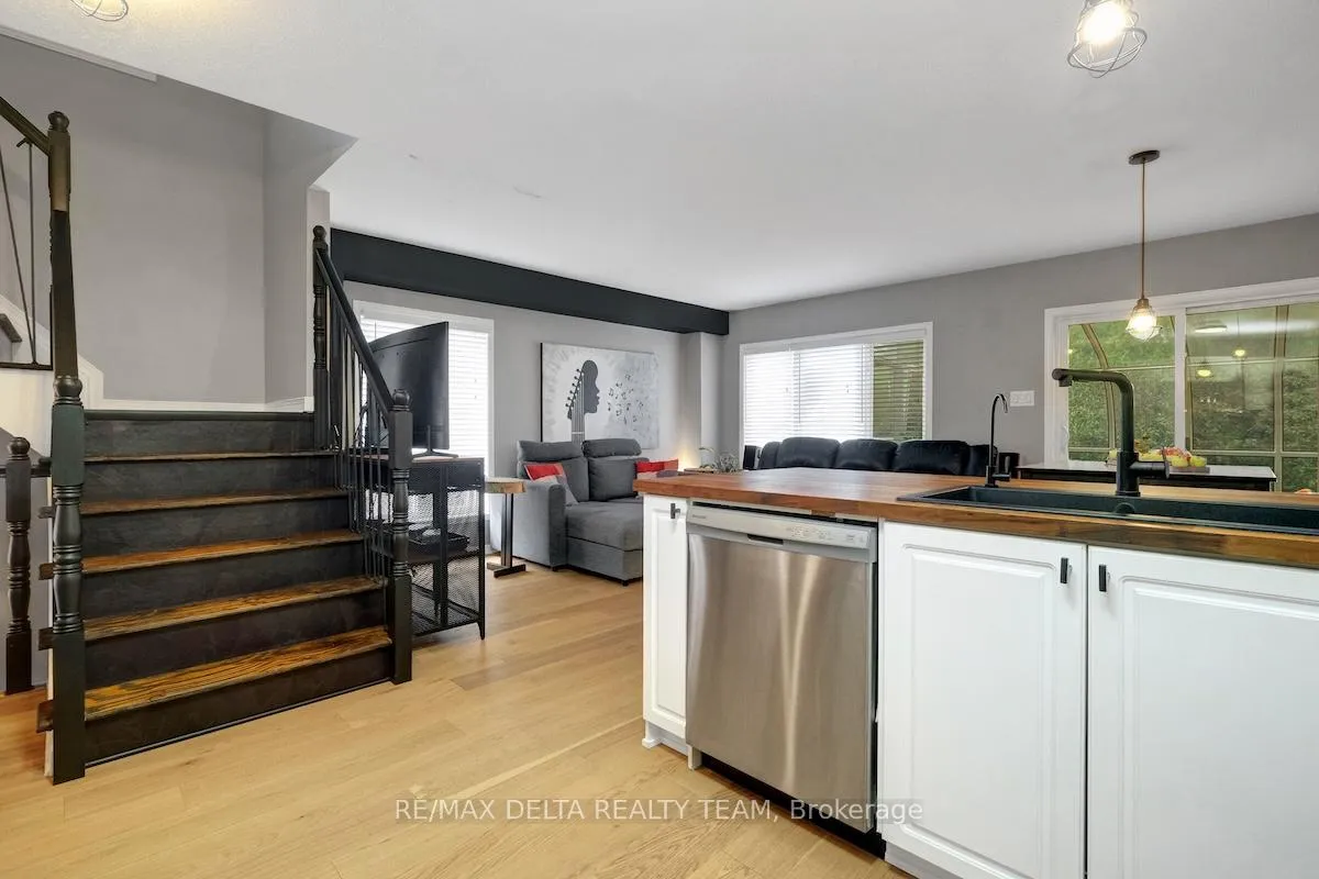 Photo 22 of 244 Parkrose Private, Ottawa, Chatelaine Village — HOMEH