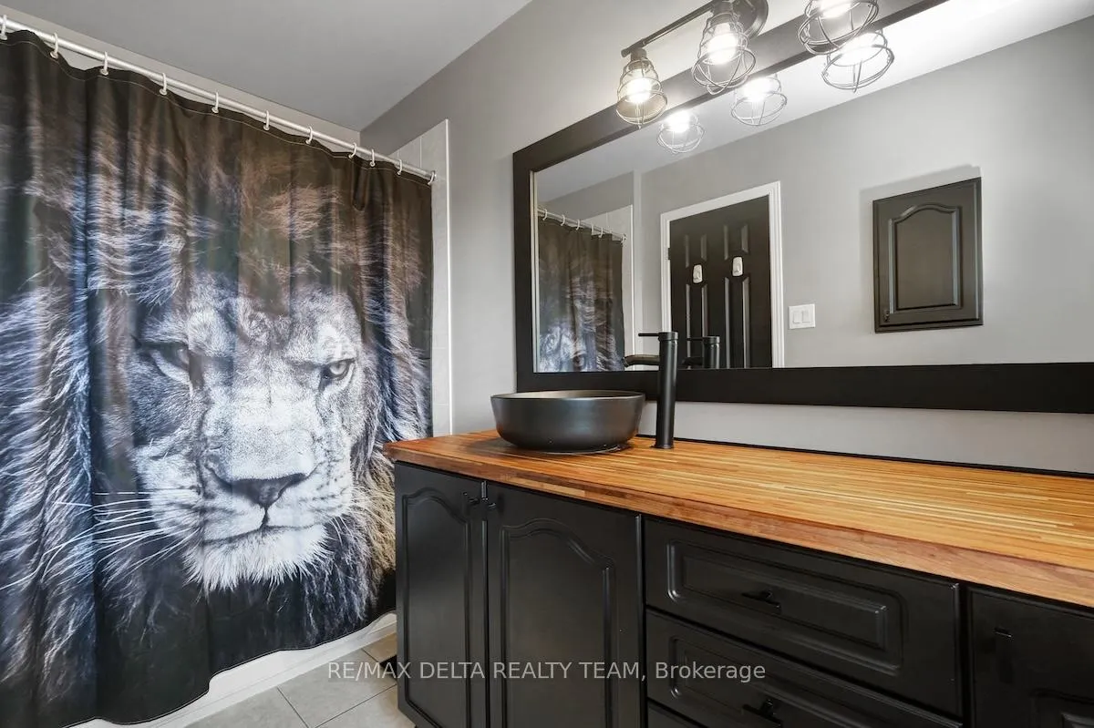 Photo 32 of 244 Parkrose Private, Ottawa, Chatelaine Village — HOMEH