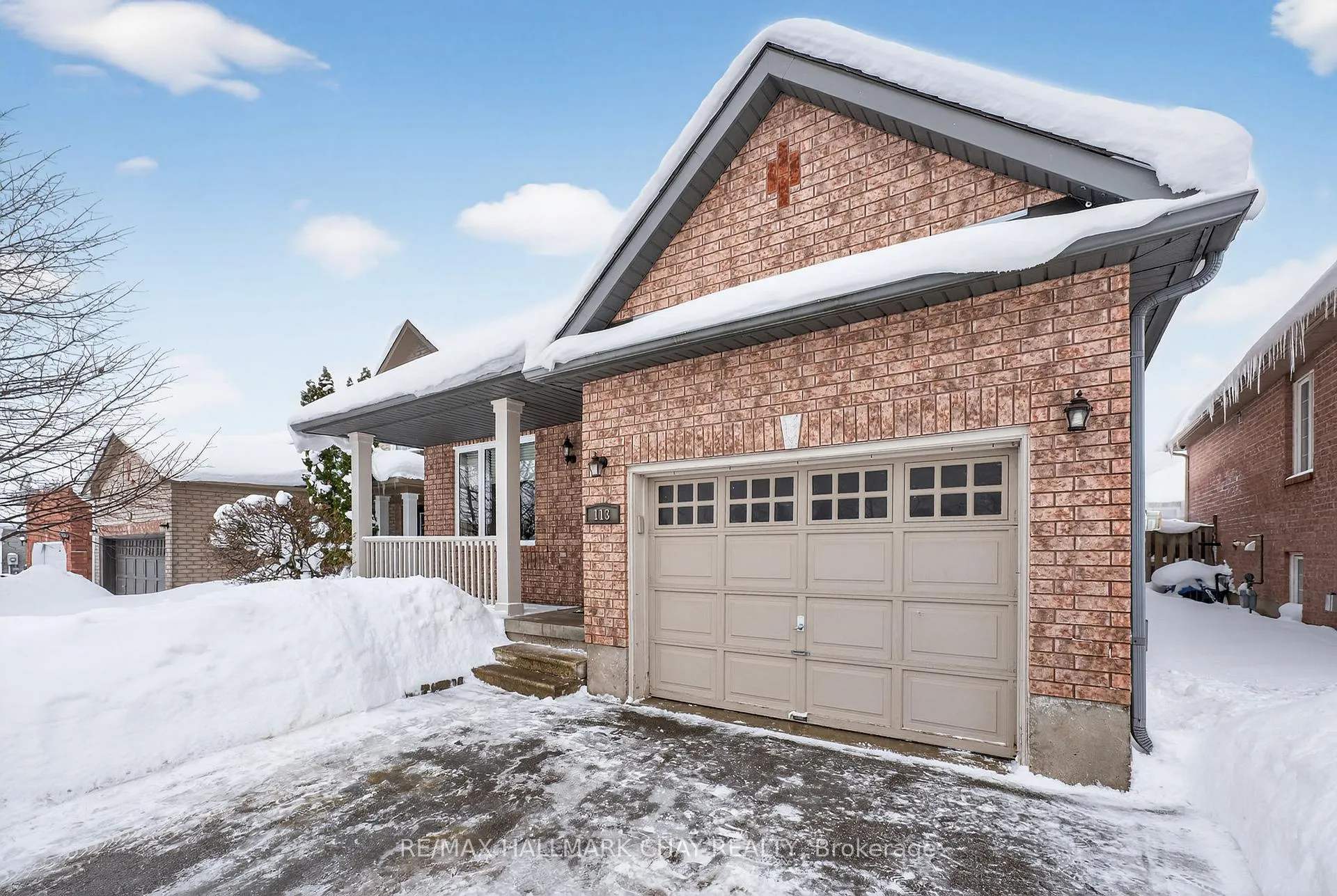 Photo 2 of 113 Tunbridge Road, Barrie, 400 East — HOMEH