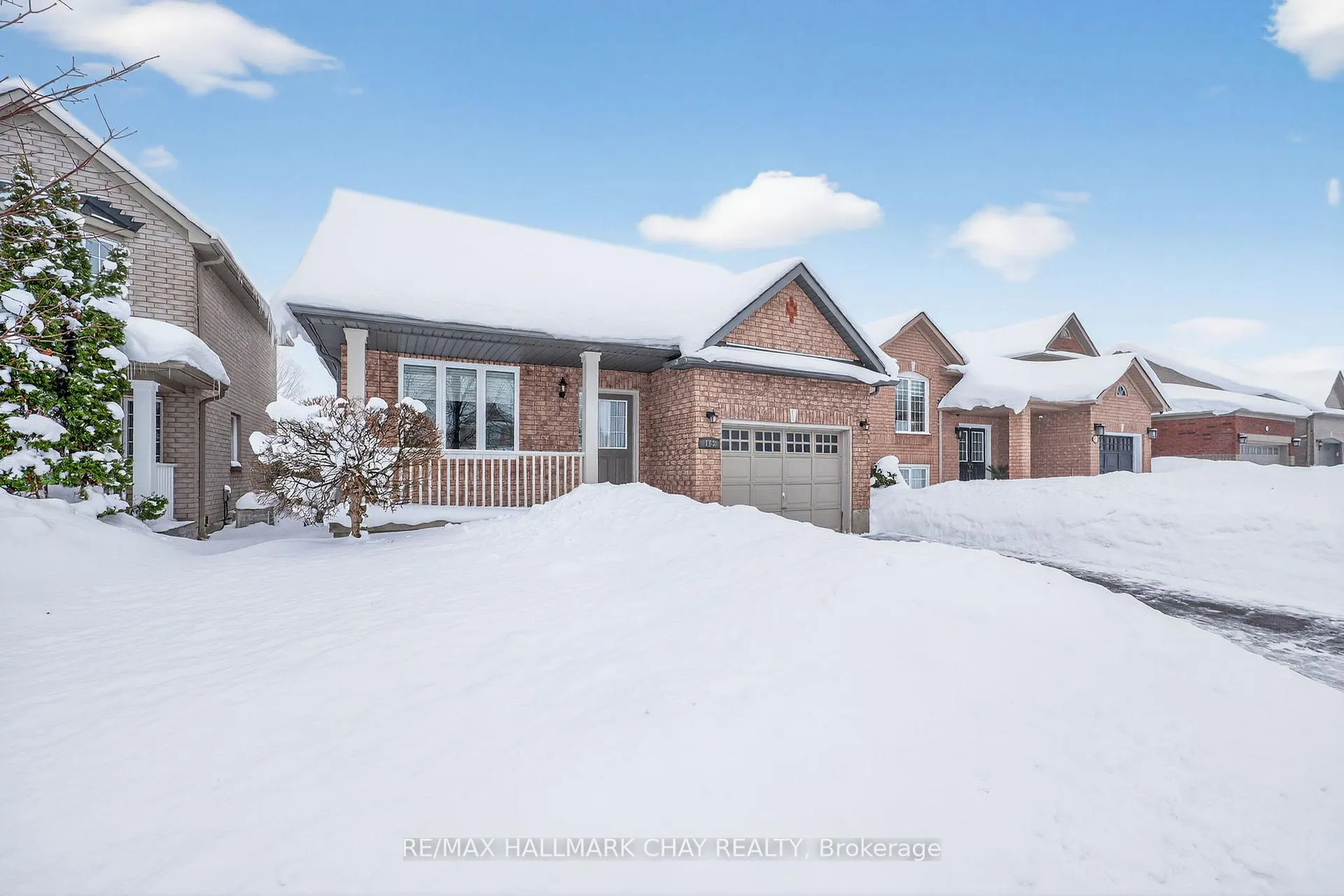 Photo 3 of 113 Tunbridge Road, Barrie, 400 East — HOMEH