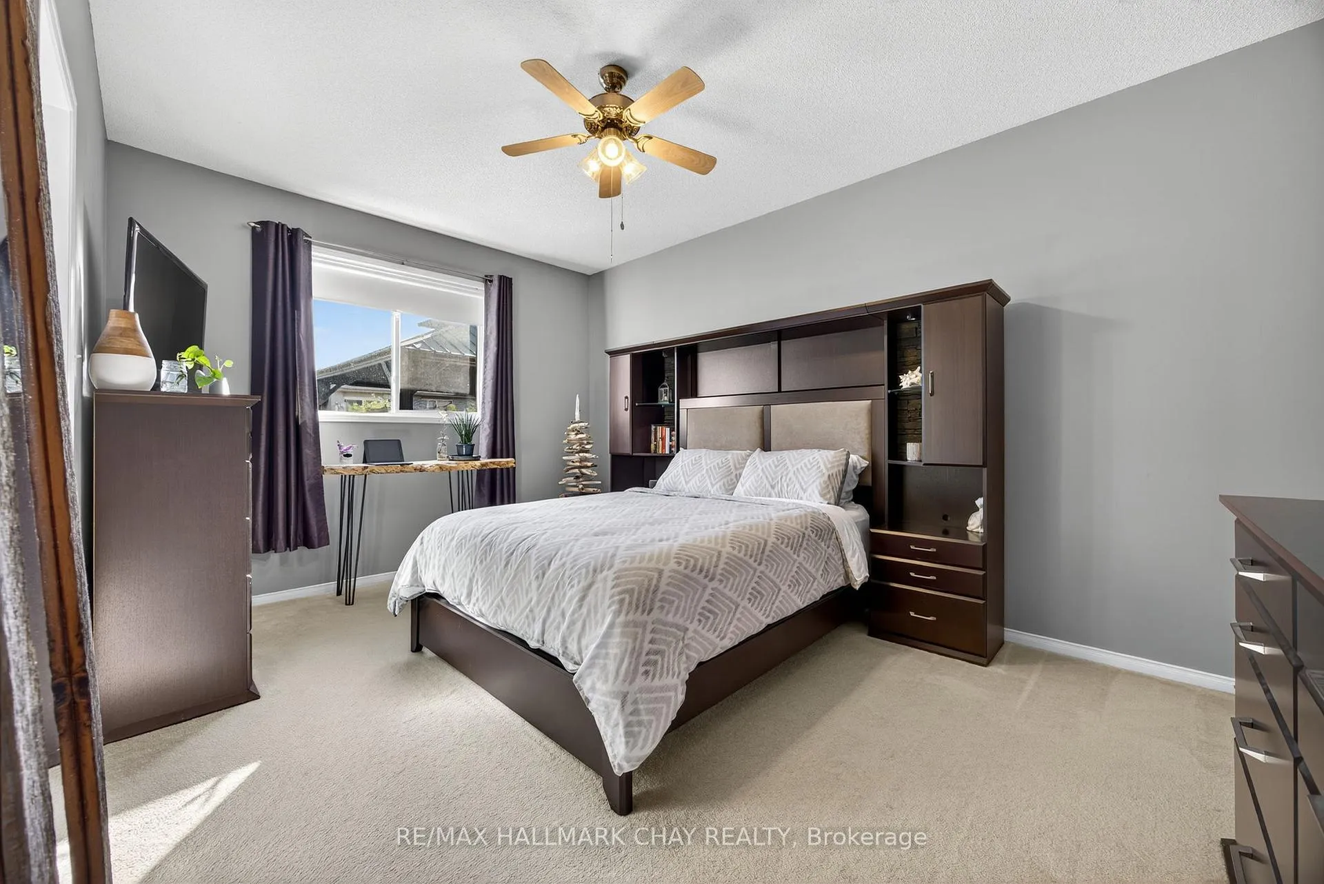 Photo 16 of 113 Tunbridge Road, Barrie, 400 East — HOMEH