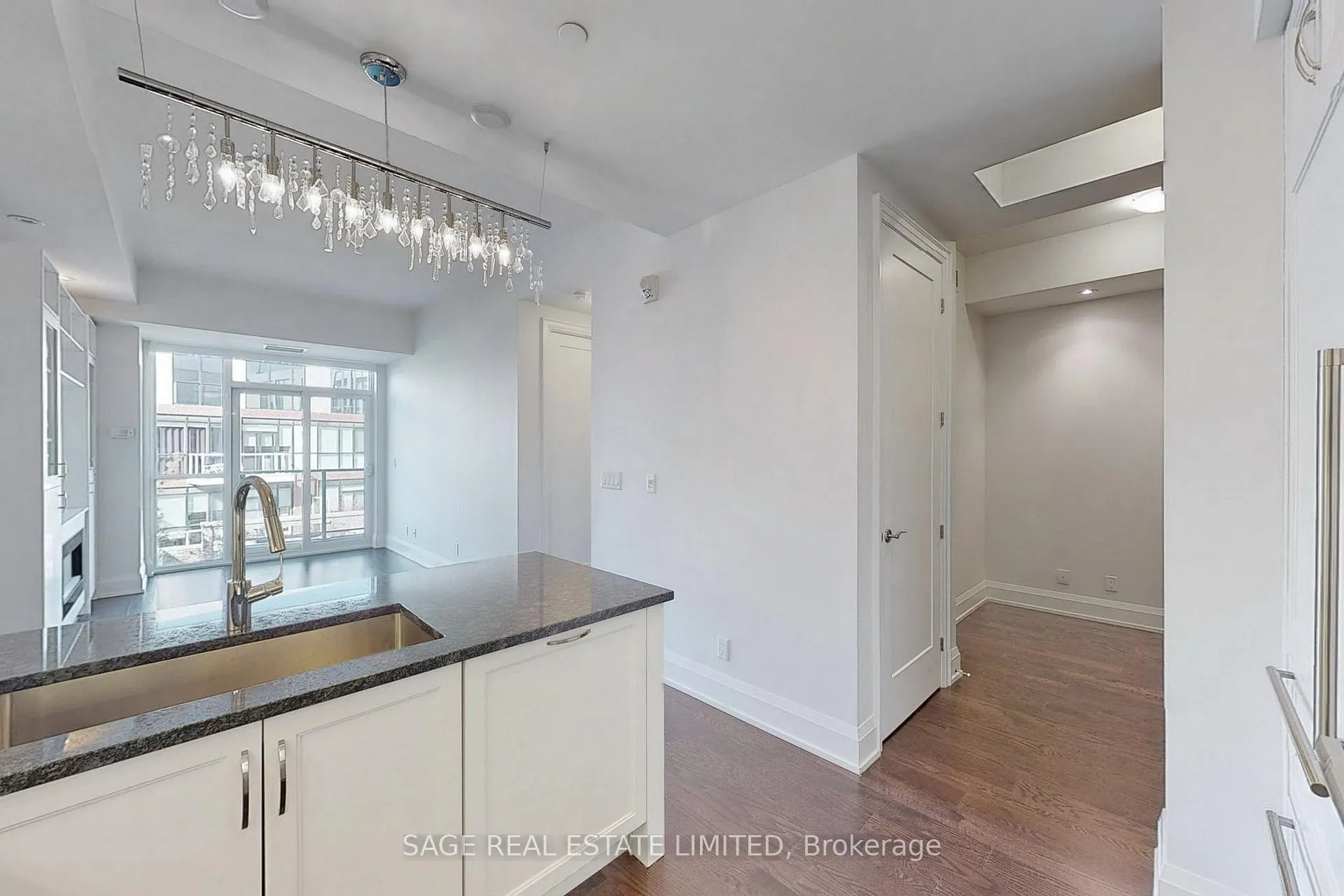 Photo 6 of Unit 313, 20 Fred Varley Drive, Markham, Unionville — HOMEH