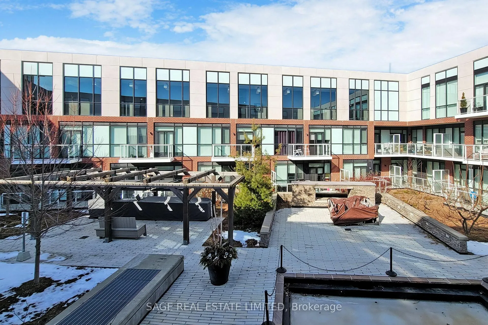 Photo 20 of Unit 313, 20 Fred Varley Drive, Markham, Unionville — HOMEH