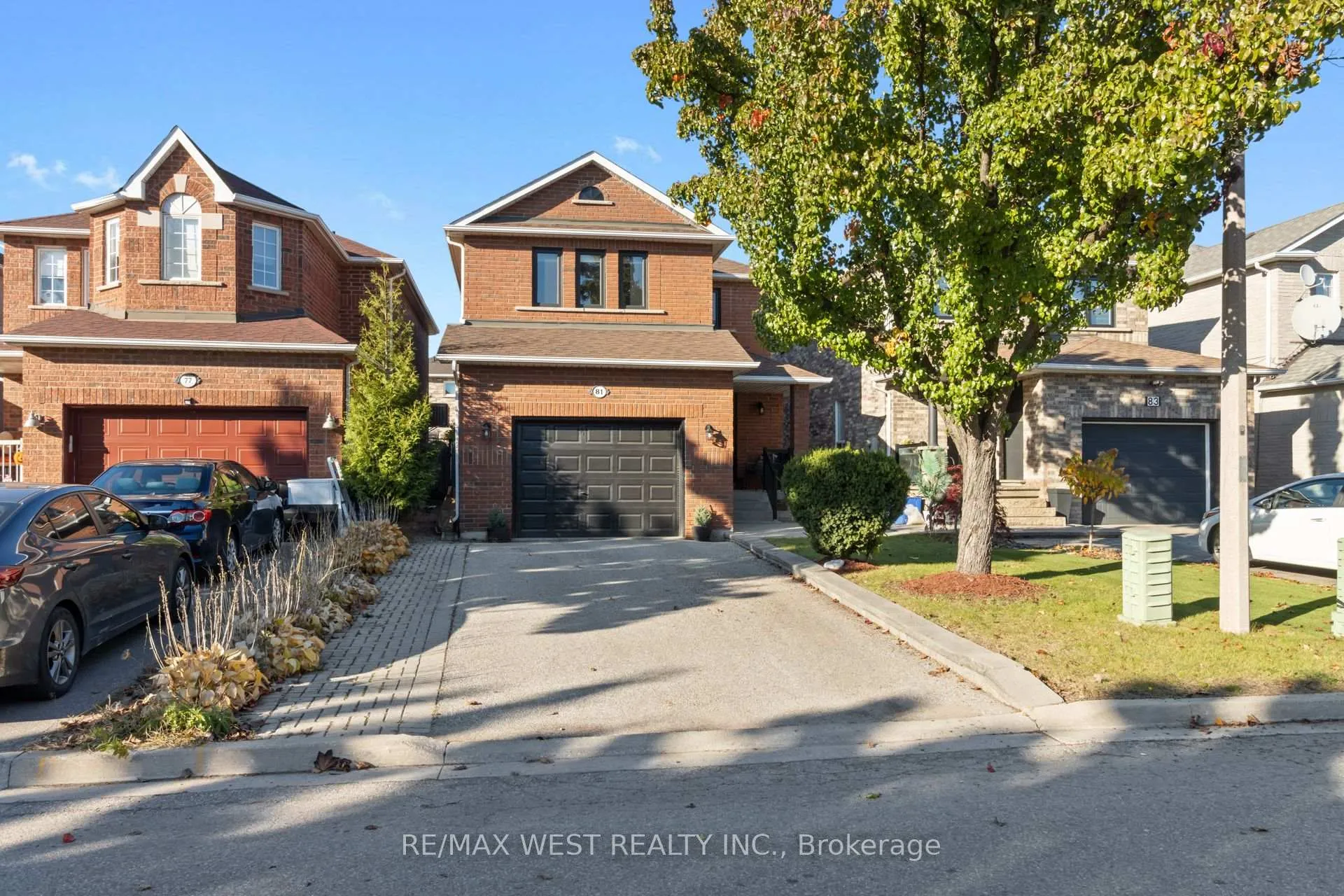 Photo 1 of 81 Purcell Crescent, Vaughan, Maple — HOMEH