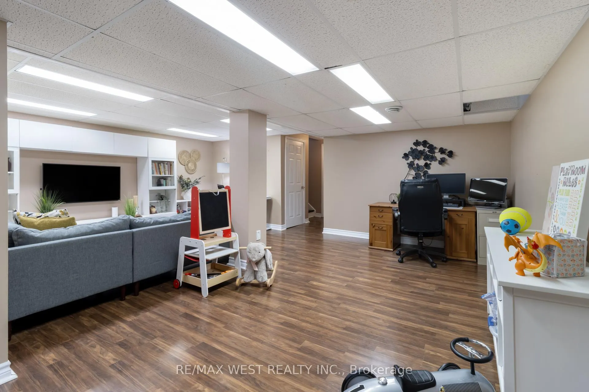Photo 39 of 81 Purcell Crescent, Vaughan, Maple — HOMEH