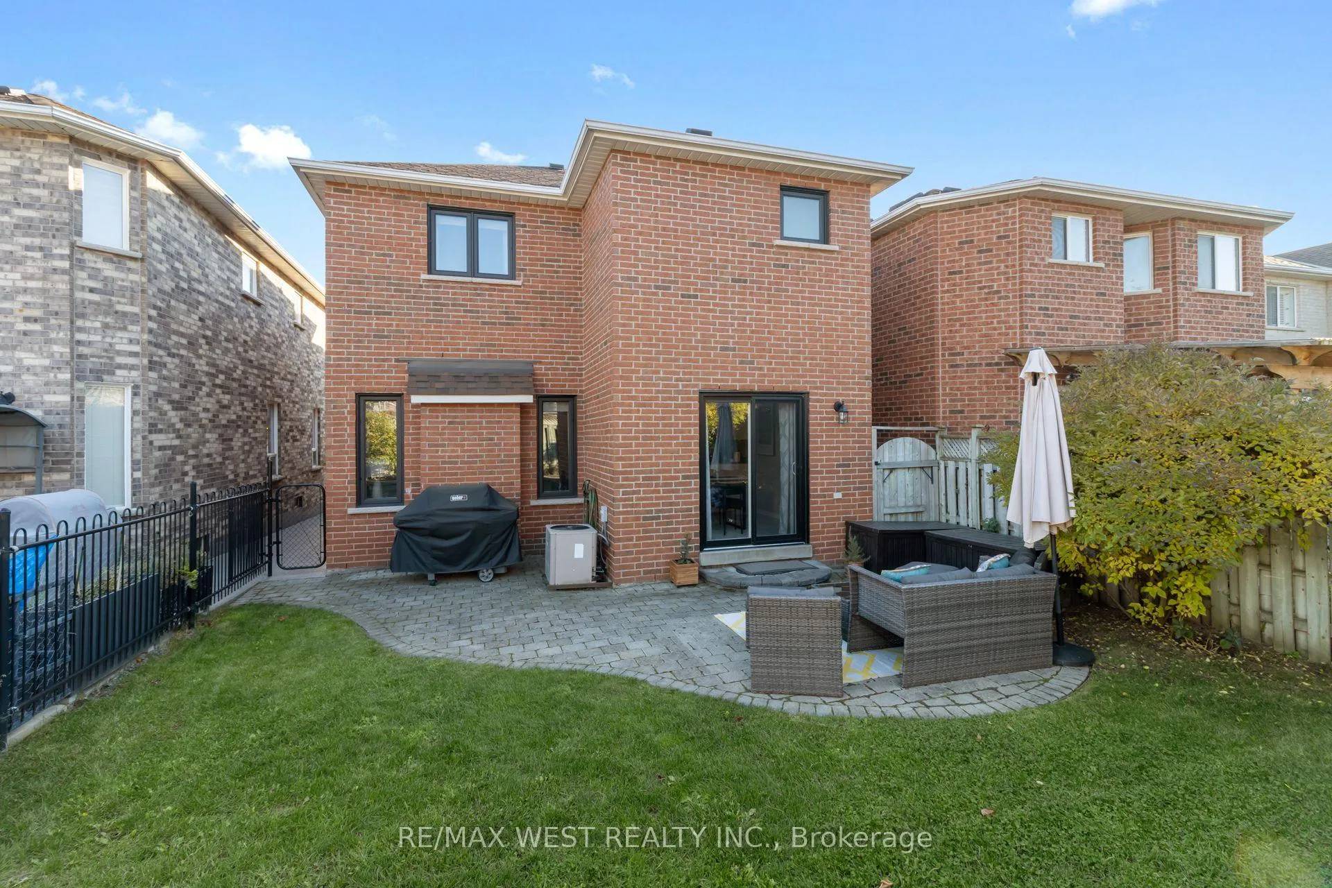 Photo 46 of 81 Purcell Crescent, Vaughan, Maple — HOMEH