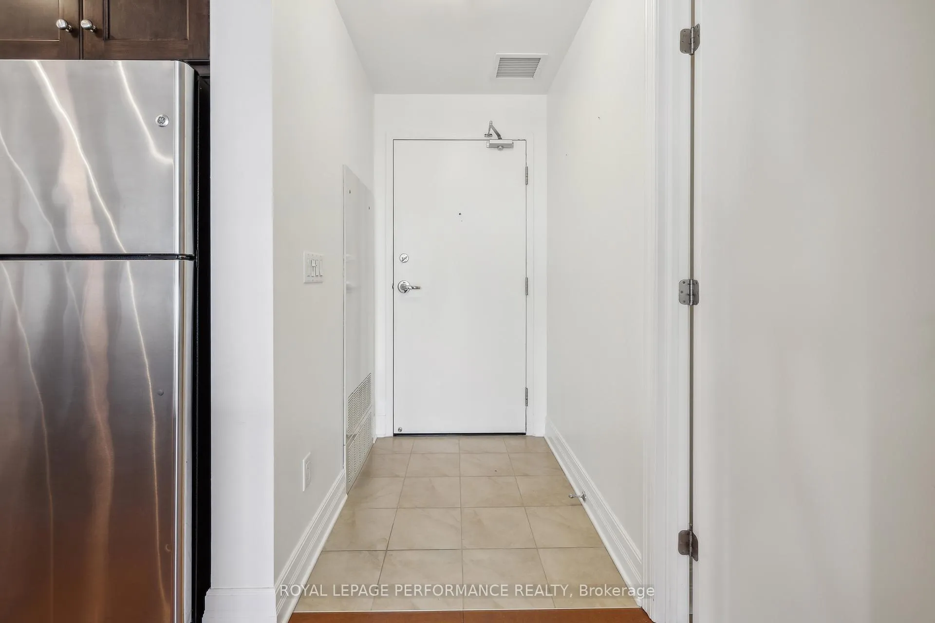 Photo 3 of Unit 703, 75 Cleary Avenue, Ottawa, Woodroffe — HOMEH