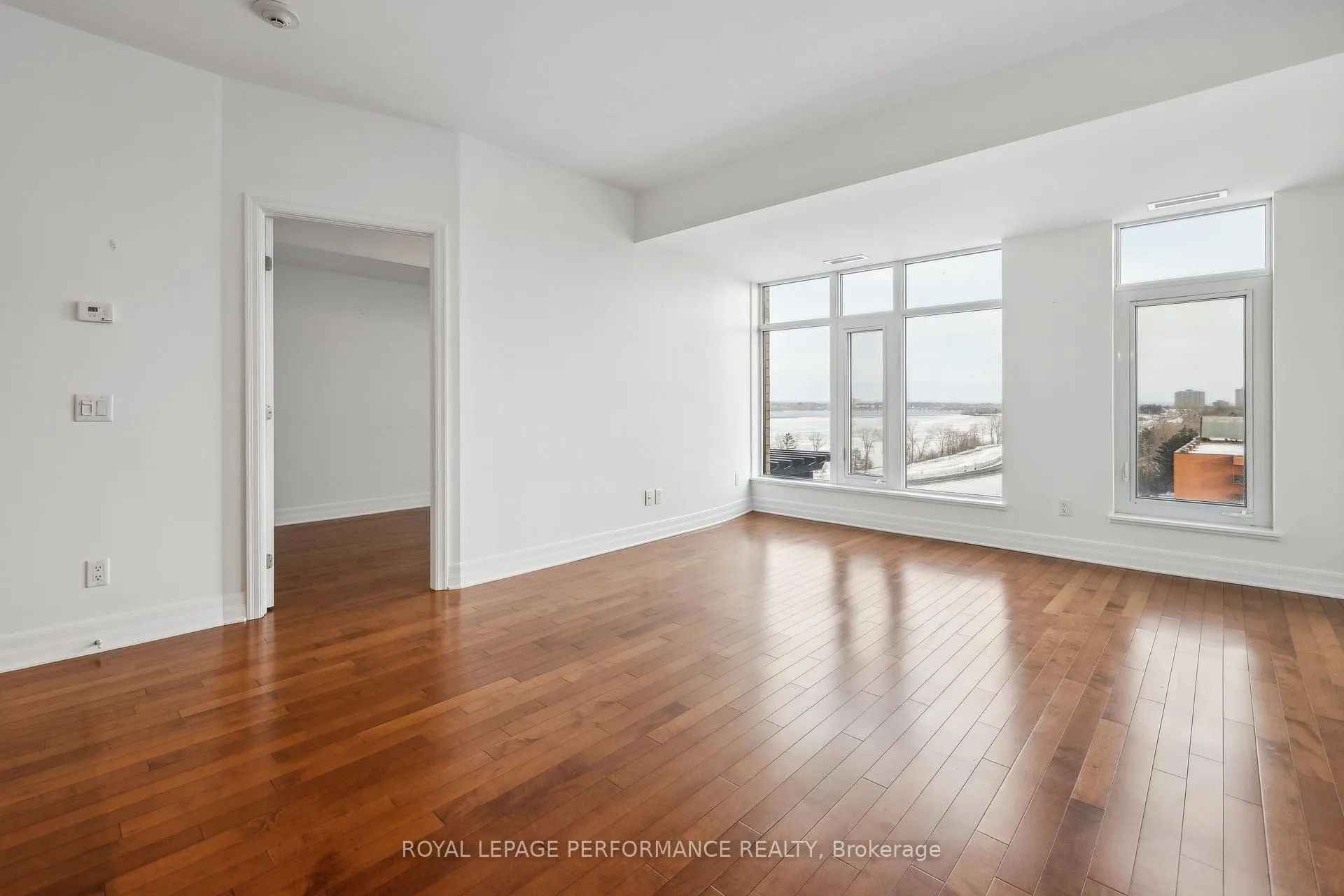 Photo 10 of Unit 703, 75 Cleary Avenue, Ottawa, Woodroffe — HOMEH