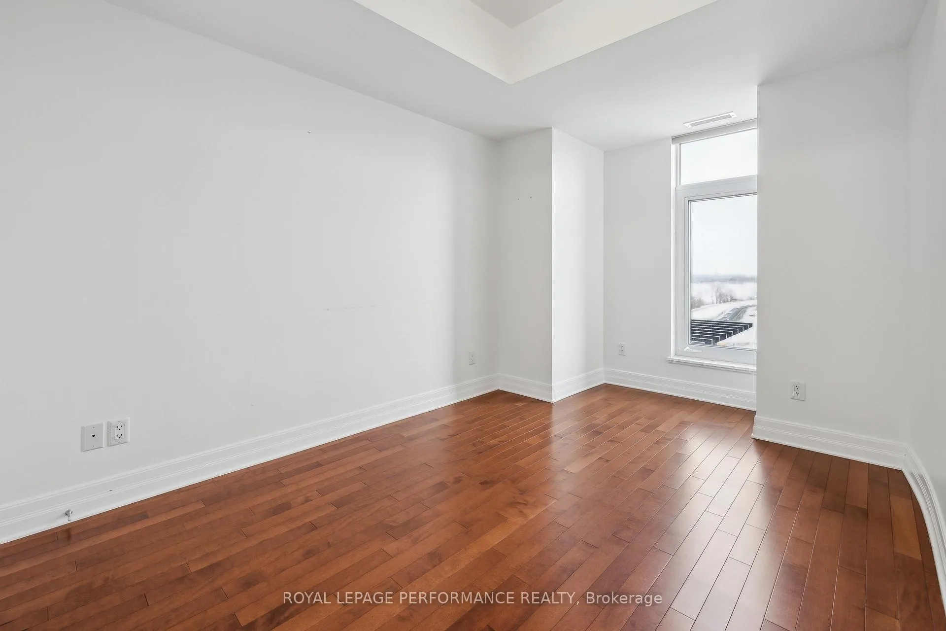 Photo 11 of Unit 703, 75 Cleary Avenue, Ottawa, Woodroffe — HOMEH