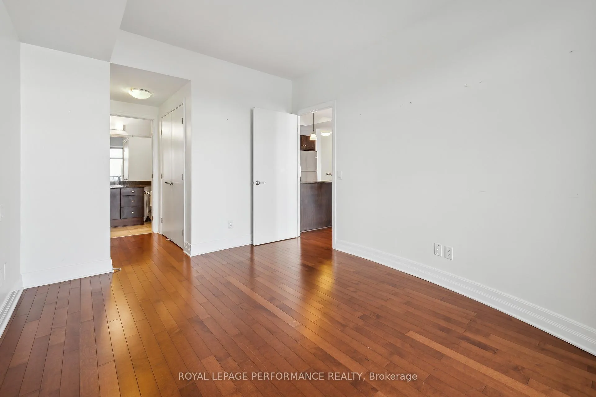 Photo 17 of Unit 703, 75 Cleary Avenue, Ottawa, Woodroffe — HOMEH