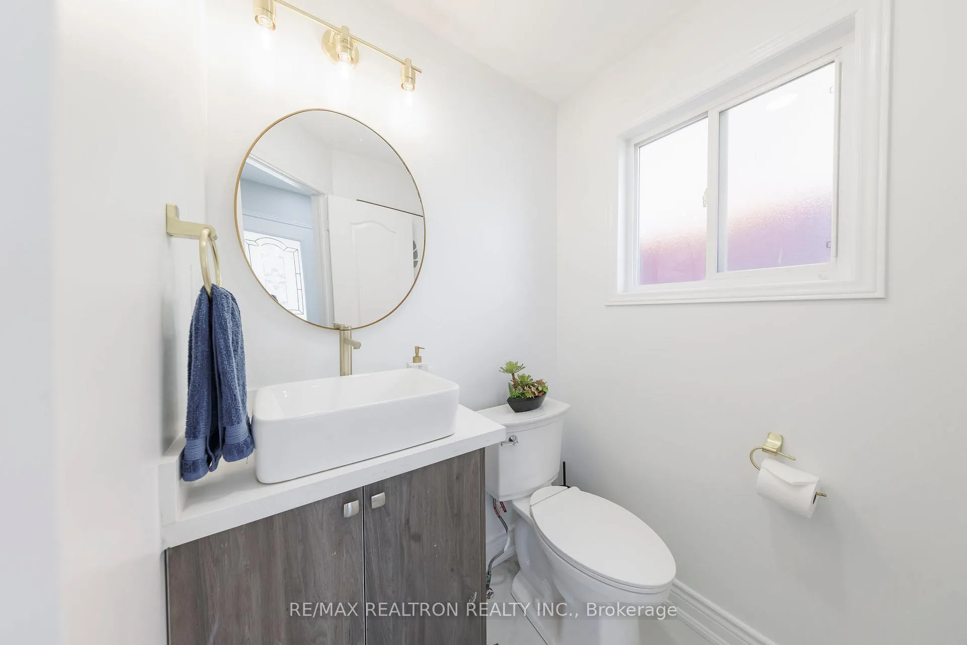 Photo 25 of 48 Briarcrest Drive, Markham, Berczy — HOMEH