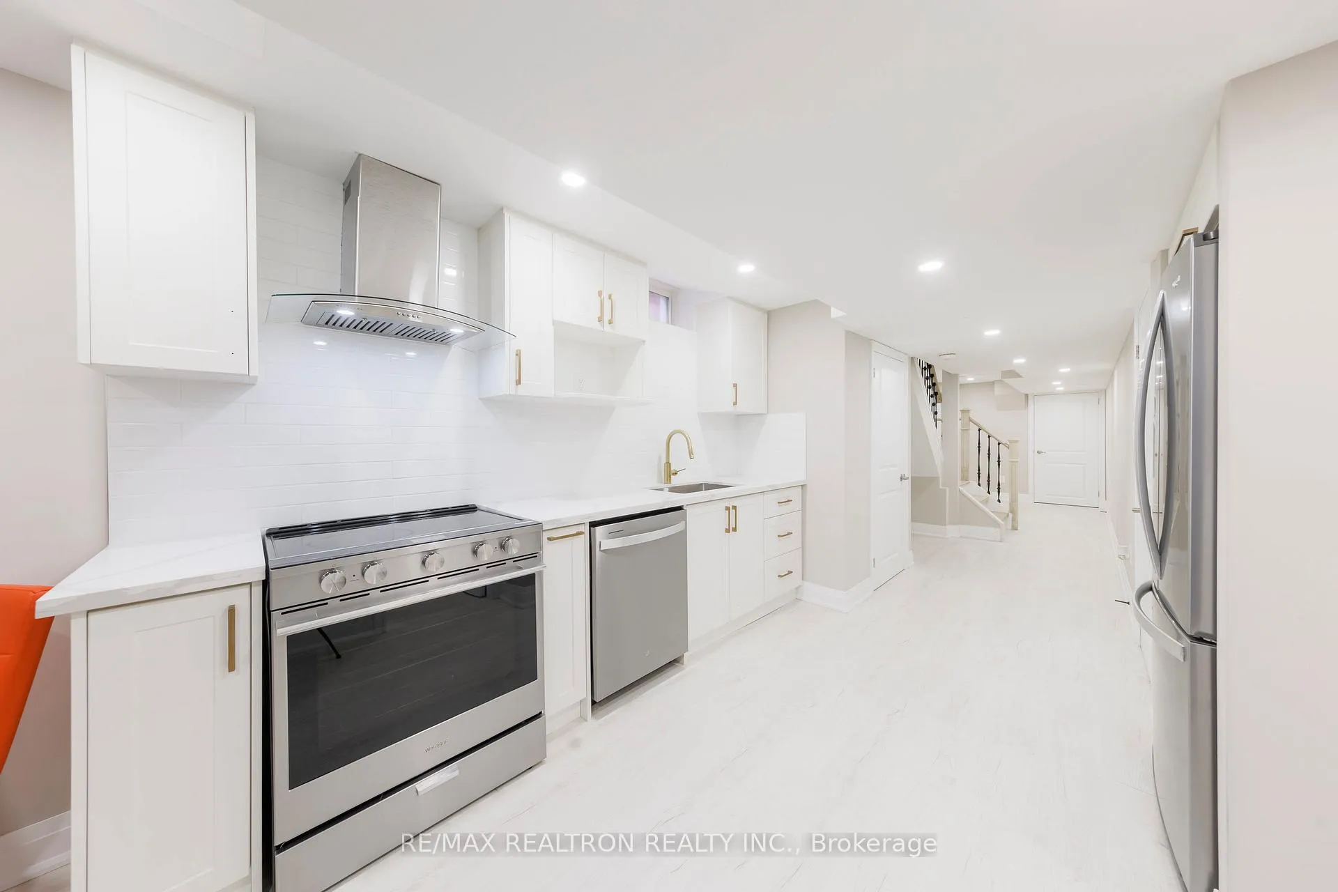 Photo 28 of 48 Briarcrest Drive, Markham, Berczy — HOMEH