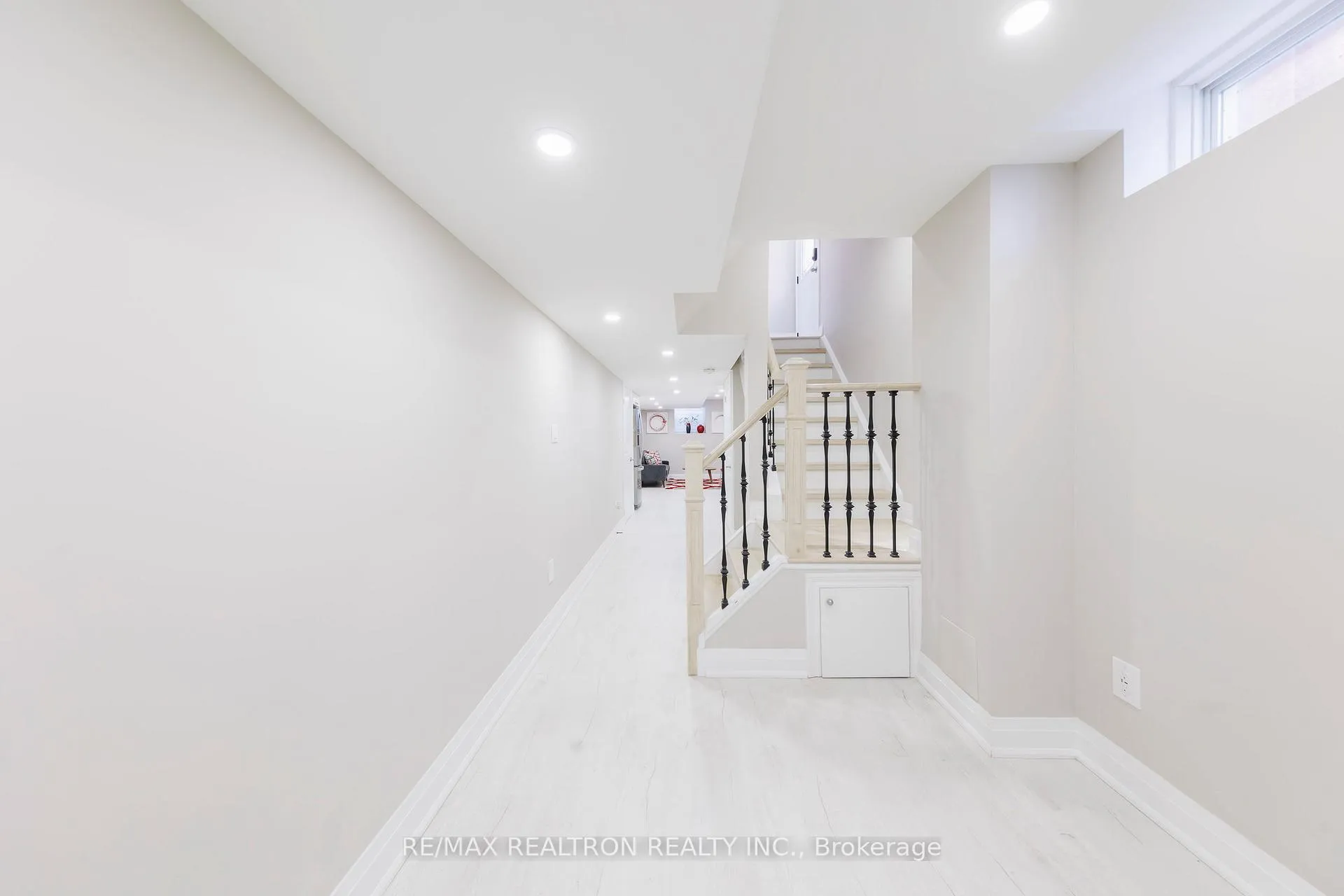 Photo 30 of 48 Briarcrest Drive, Markham, Berczy — HOMEH