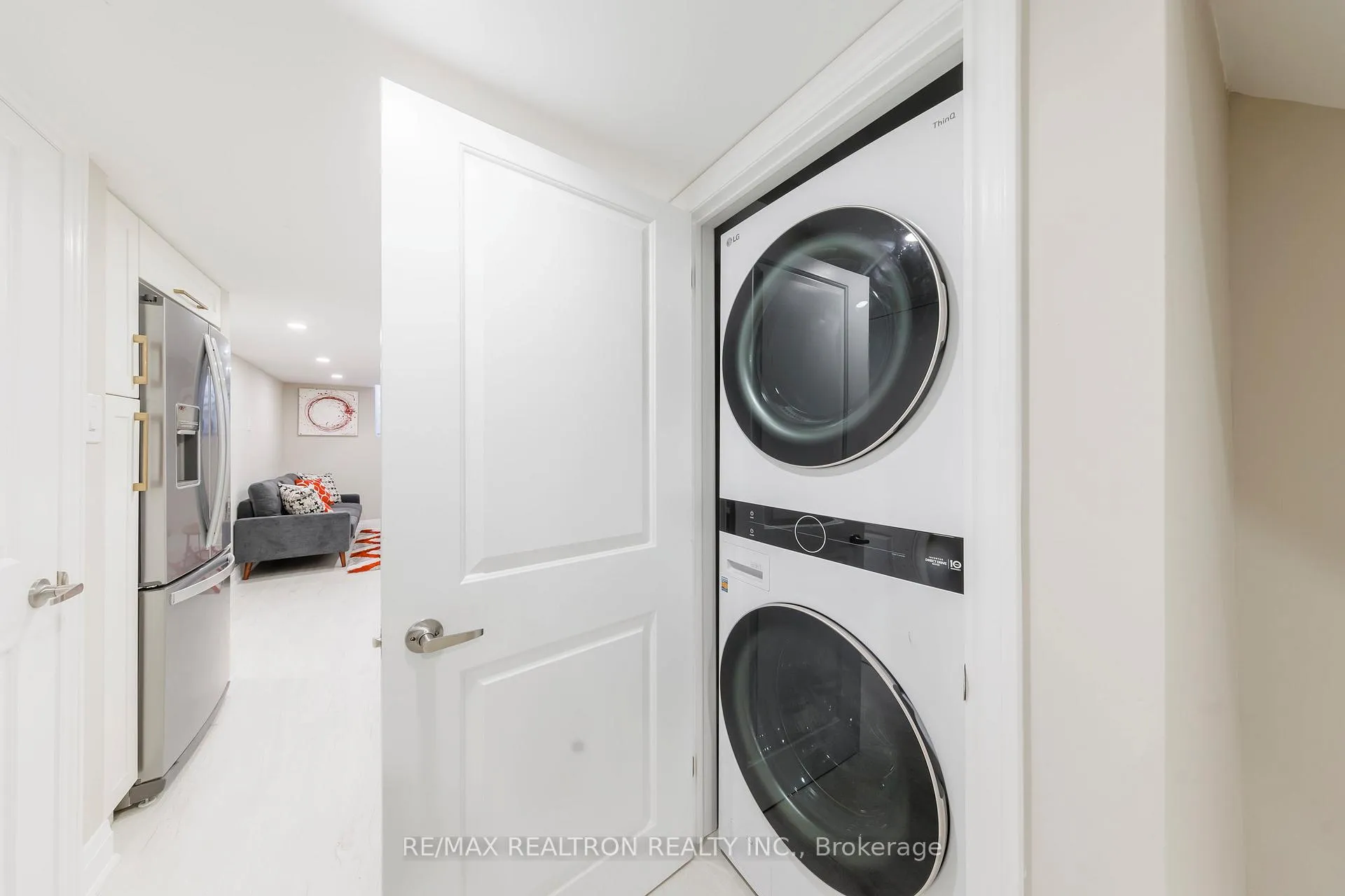 Photo 32 of 48 Briarcrest Drive, Markham, Berczy — HOMEH