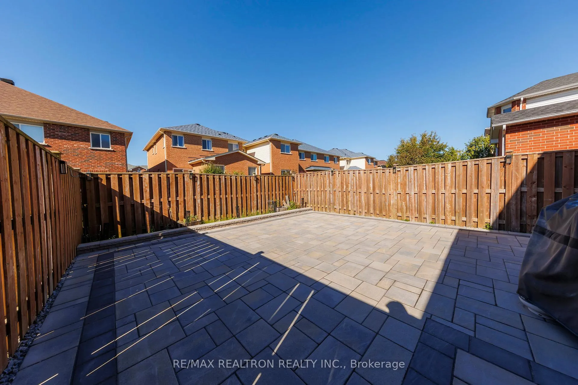 Photo 41 of 48 Briarcrest Drive, Markham, Berczy — HOMEH