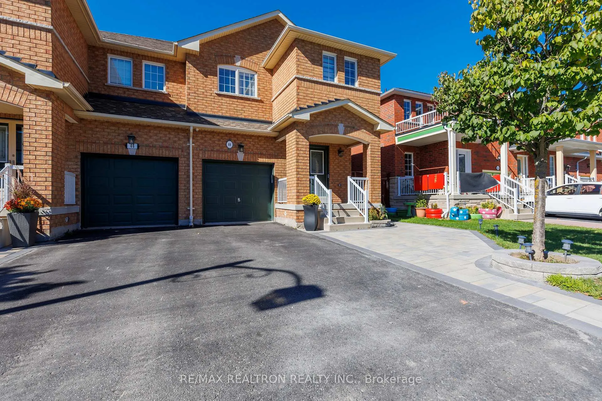 Photo 44 of 48 Briarcrest Drive, Markham, Berczy — HOMEH