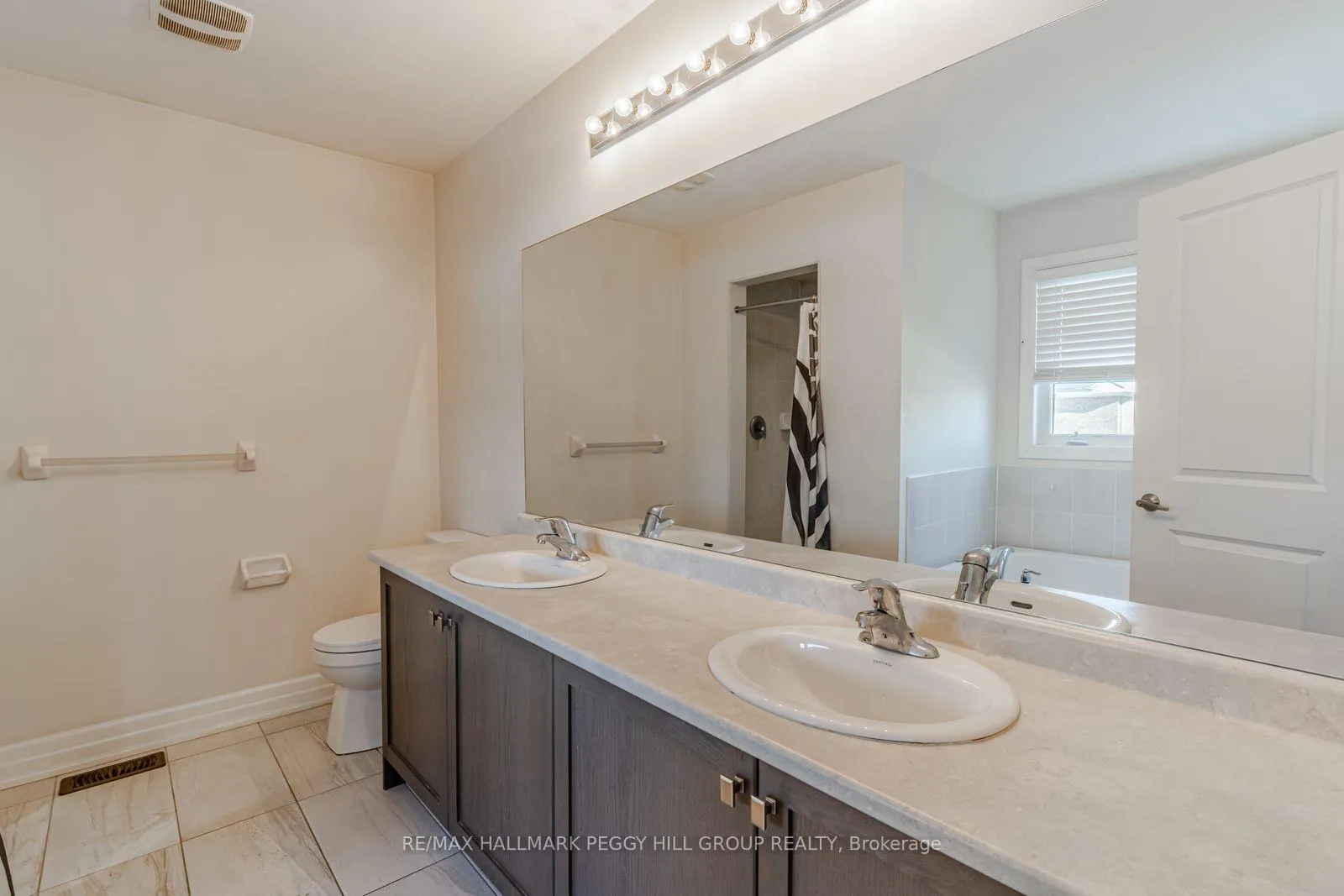 Photo 9 of 181 Wagner Crescent, Essa, Angus — HOMEH