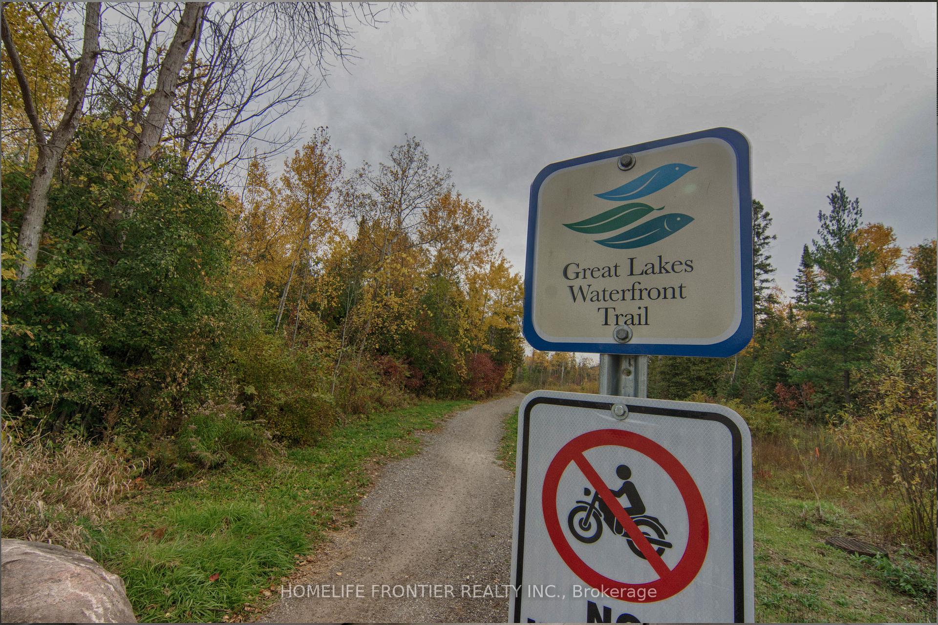 Photo 13 of 19 Betty Boulevard, Wasaga Beach — HOMEH