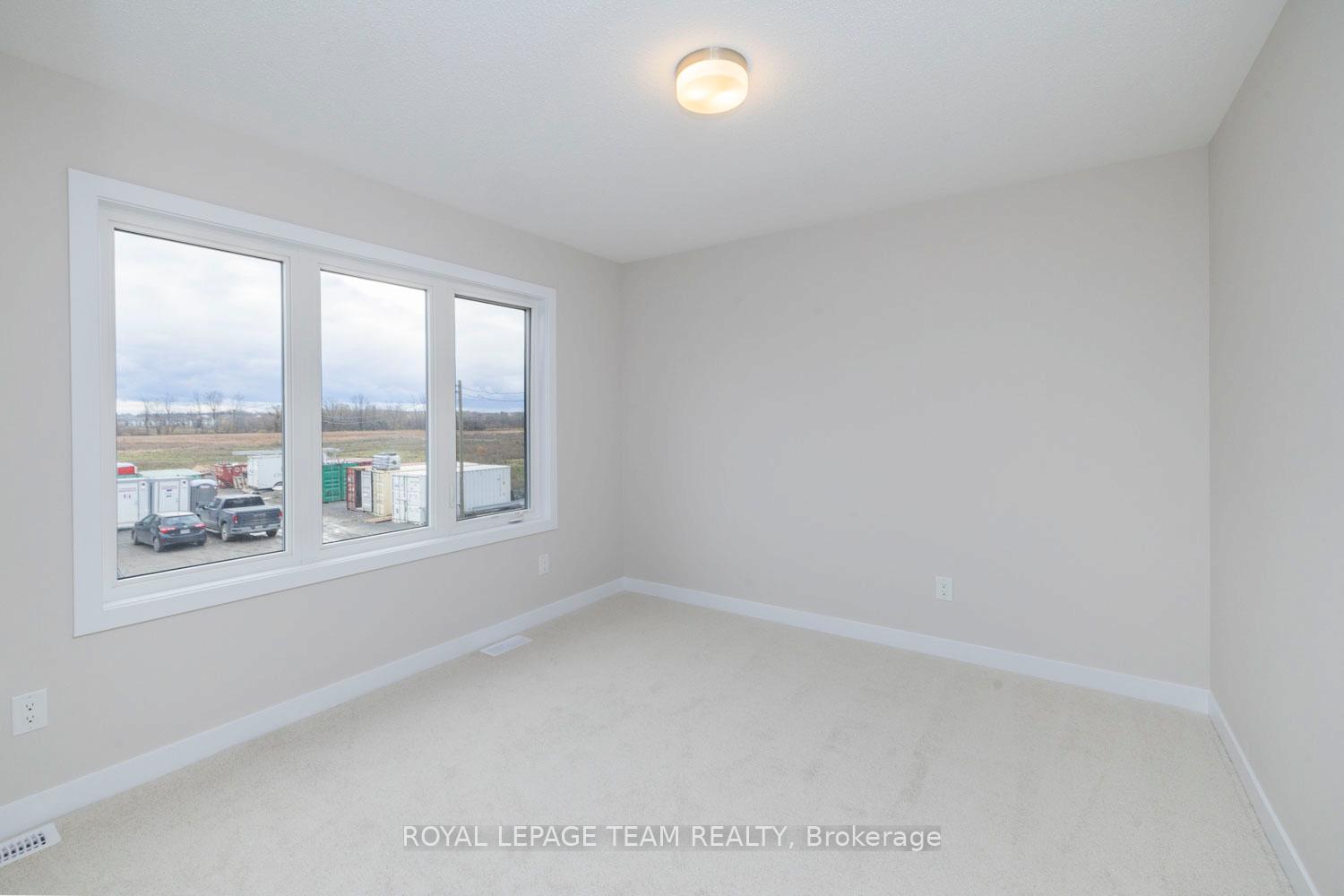 Photo 31 of 296 Sapling Grove, Ottawa, Barrhaven - Heritage Park — HOMEH