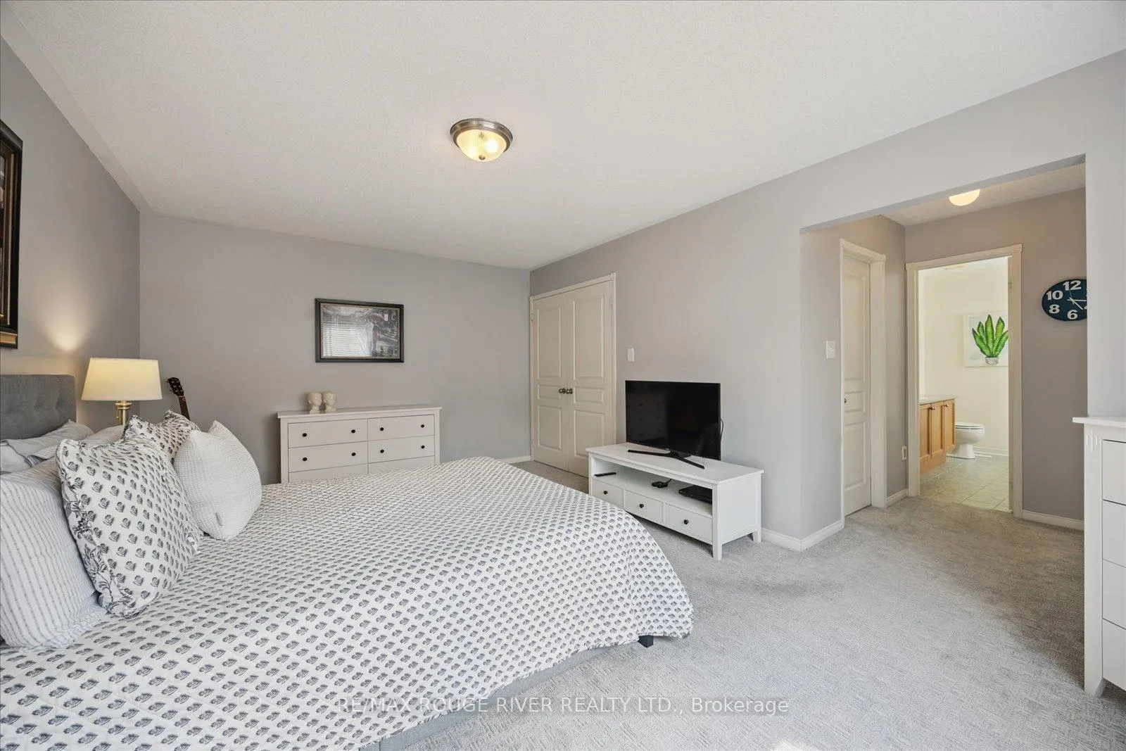Photo 17 of 81 Vanguard Drive, Whitby, Brooklin — HOMEH