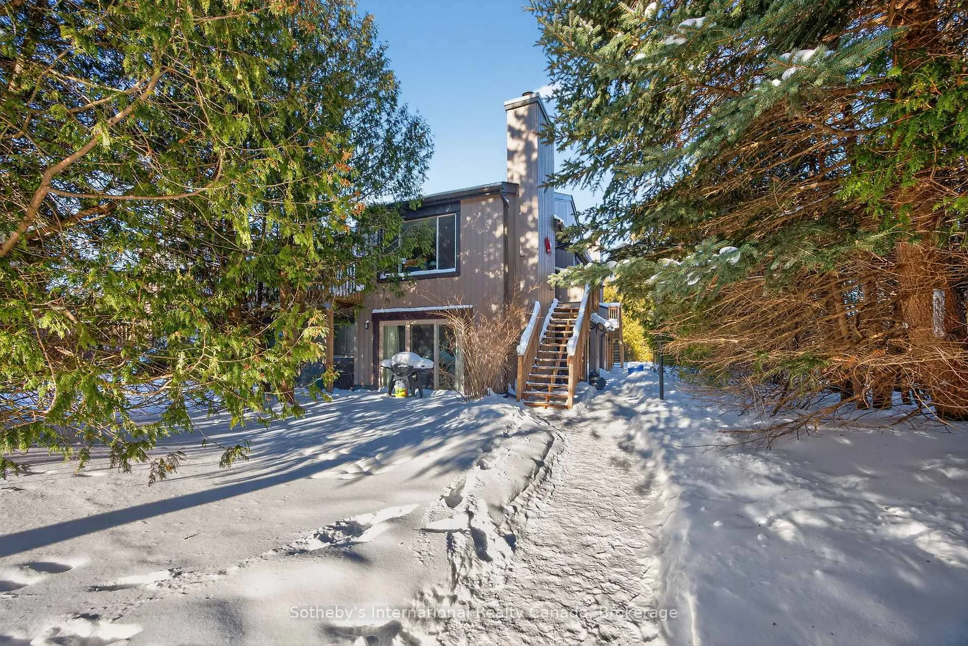 Photo 2 of Unit 113, 23 Dawson Drive, Collingwood — HOMEH