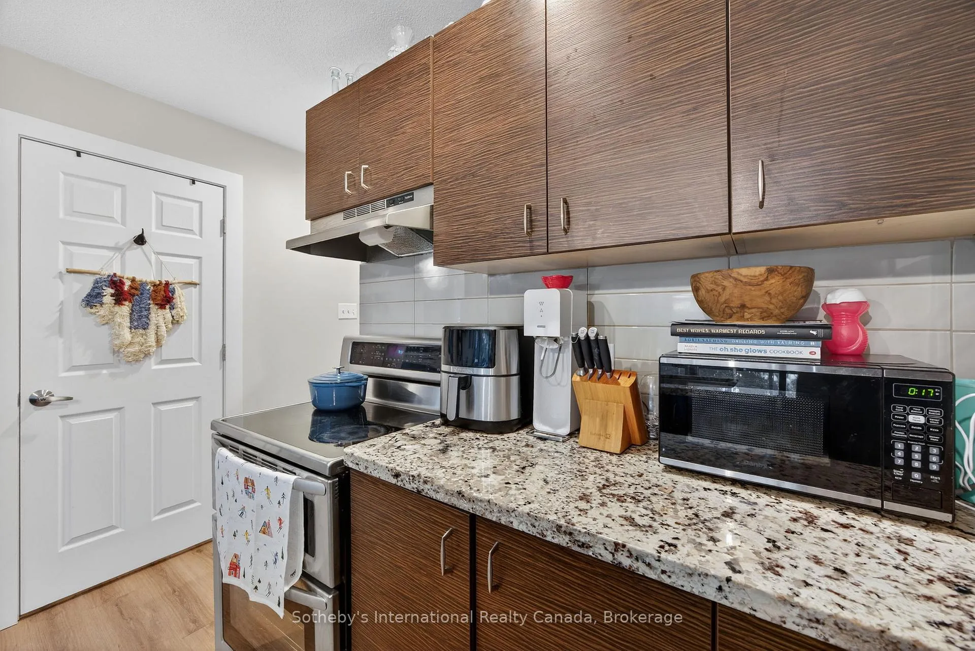 Photo 16 of Unit 113, 23 Dawson Drive, Collingwood — HOMEH